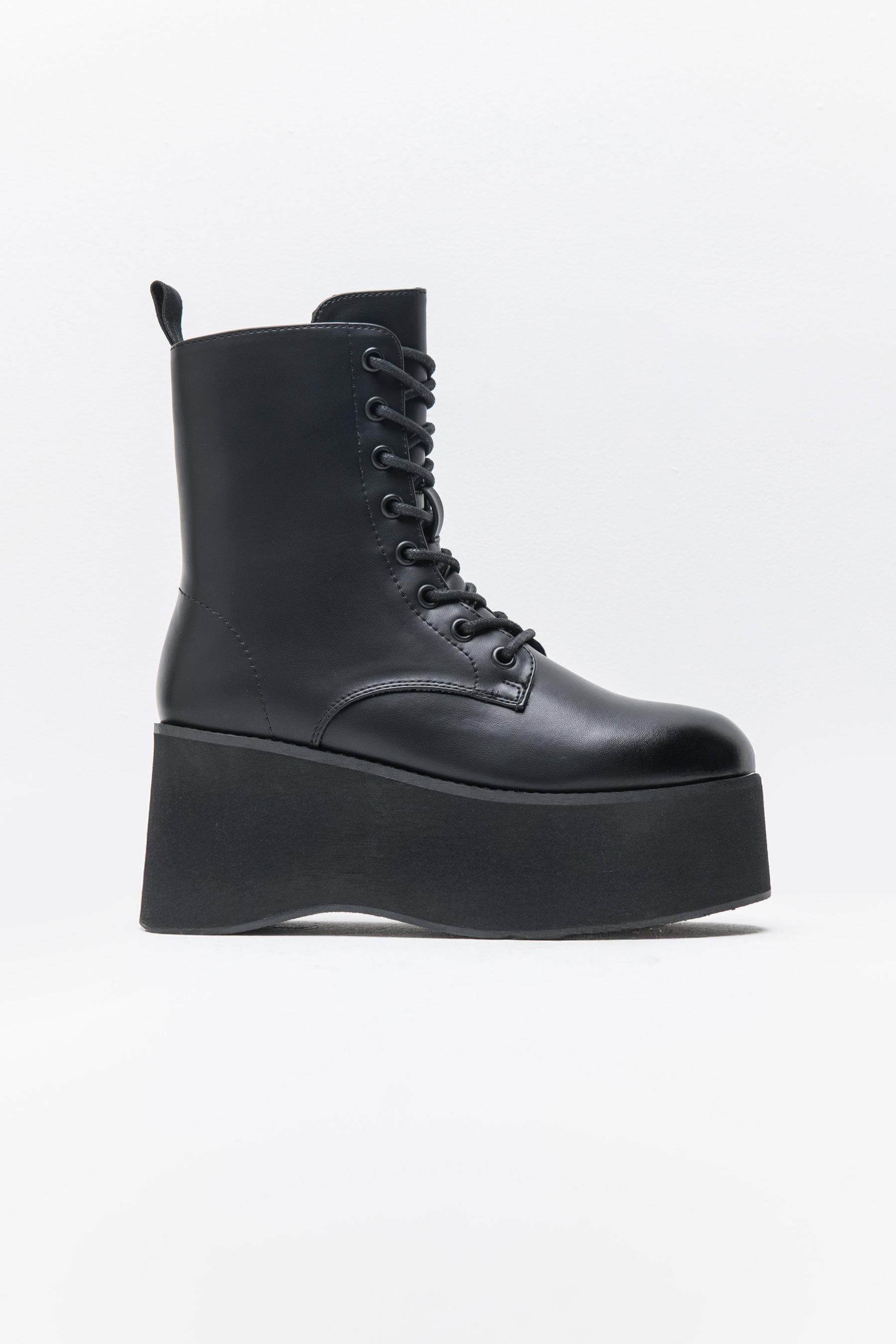 מגפון צ'רלי