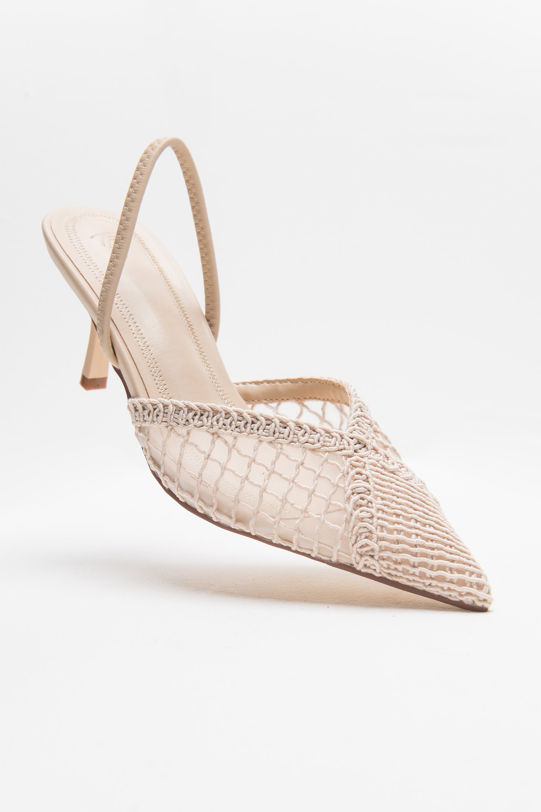 עקב שפיץ סרוג