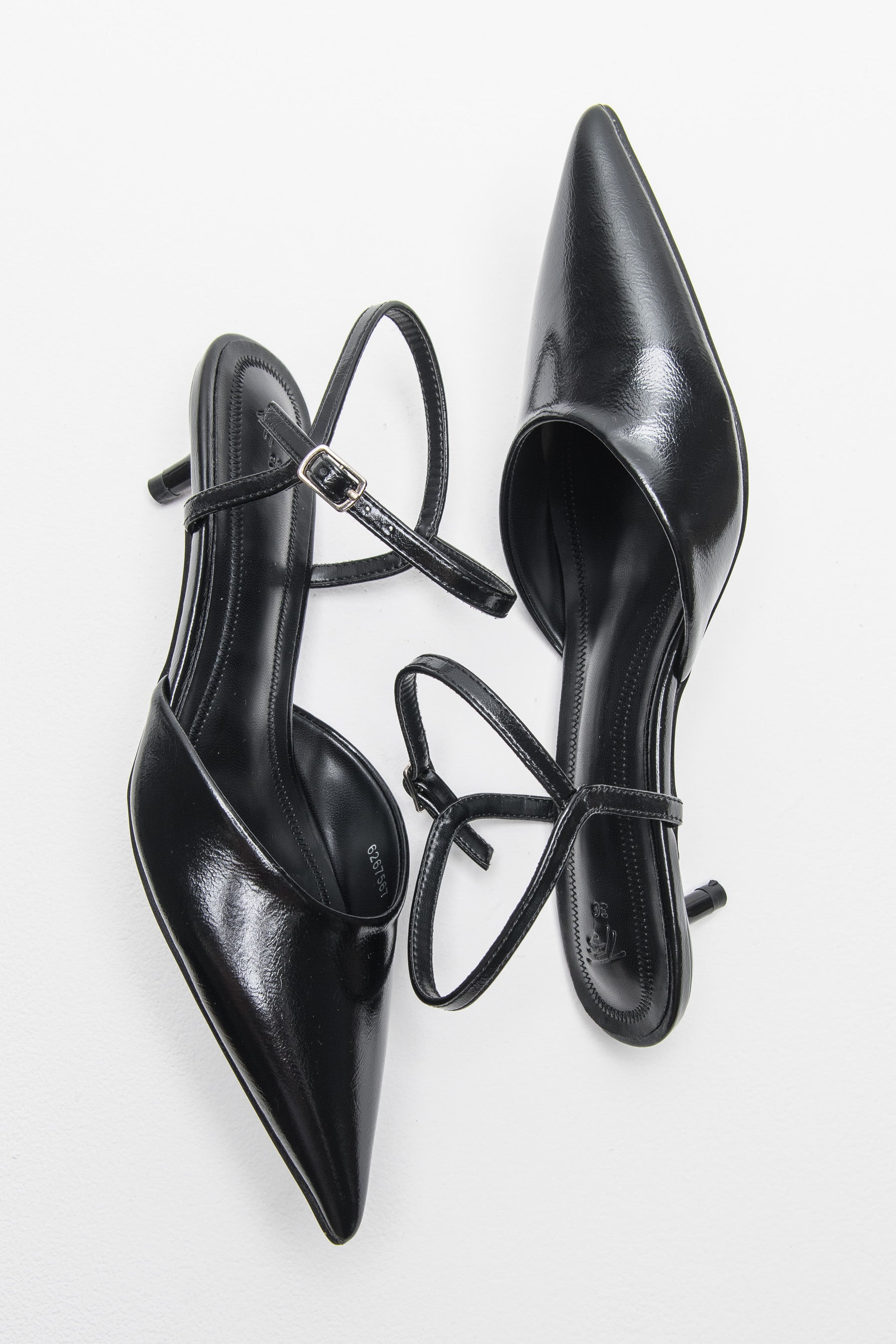 נעל עקב לולה