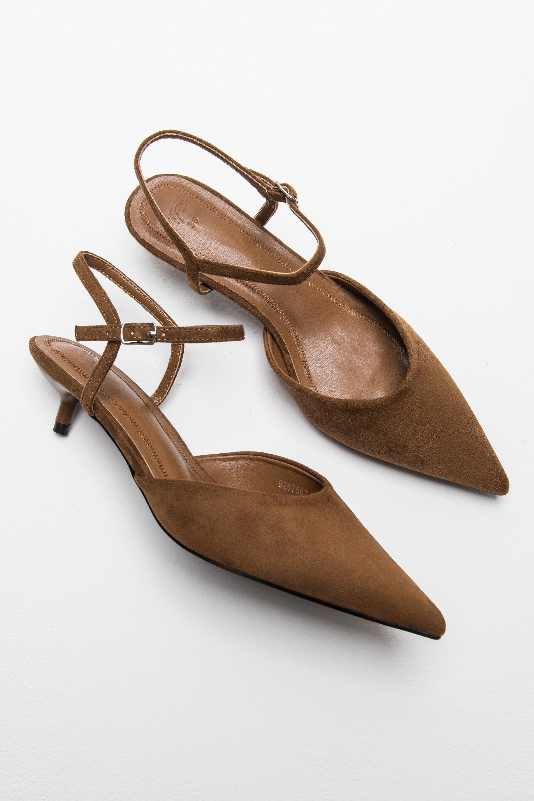 נעל עקב לולה