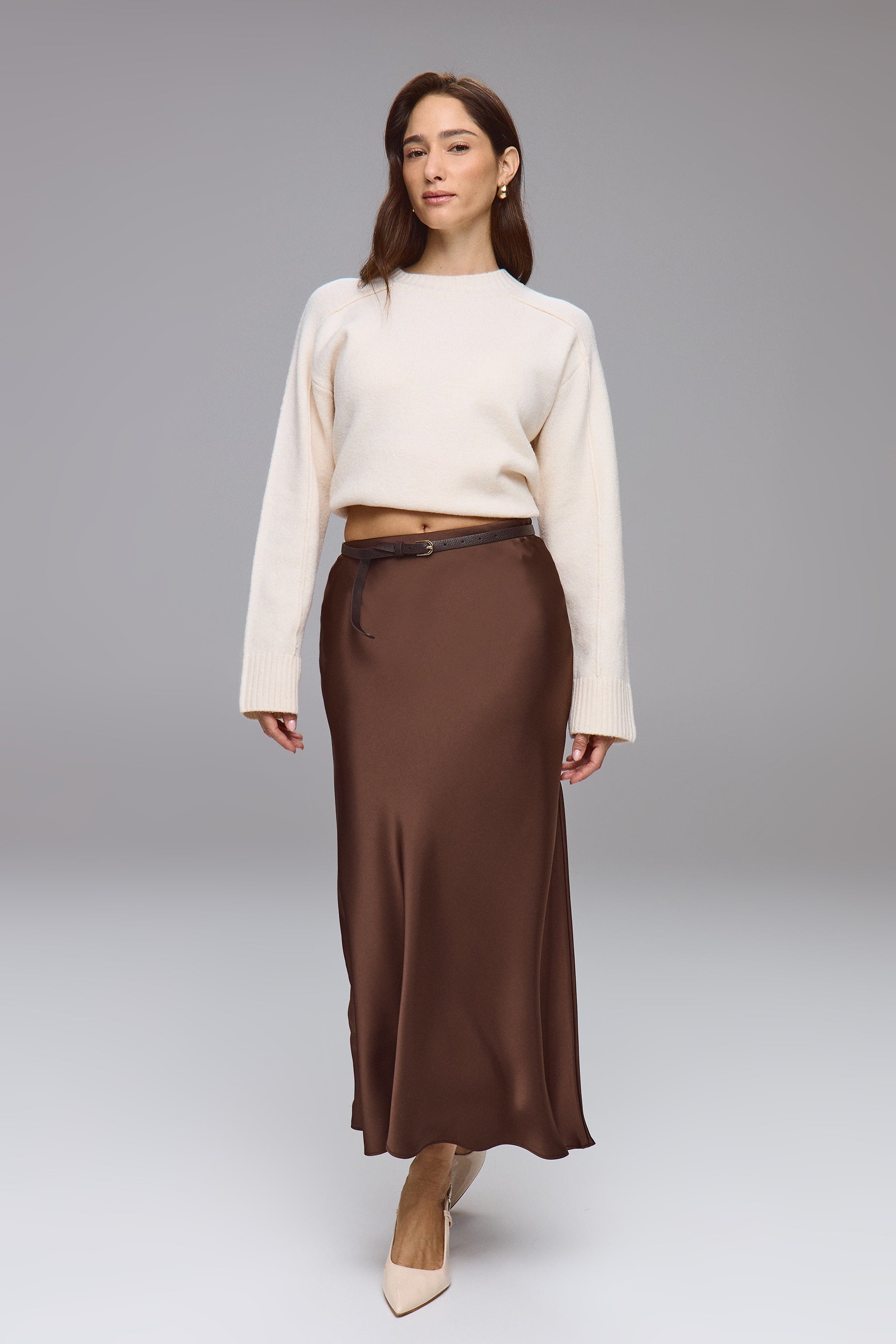 חצאית גלוסי מידי בראון