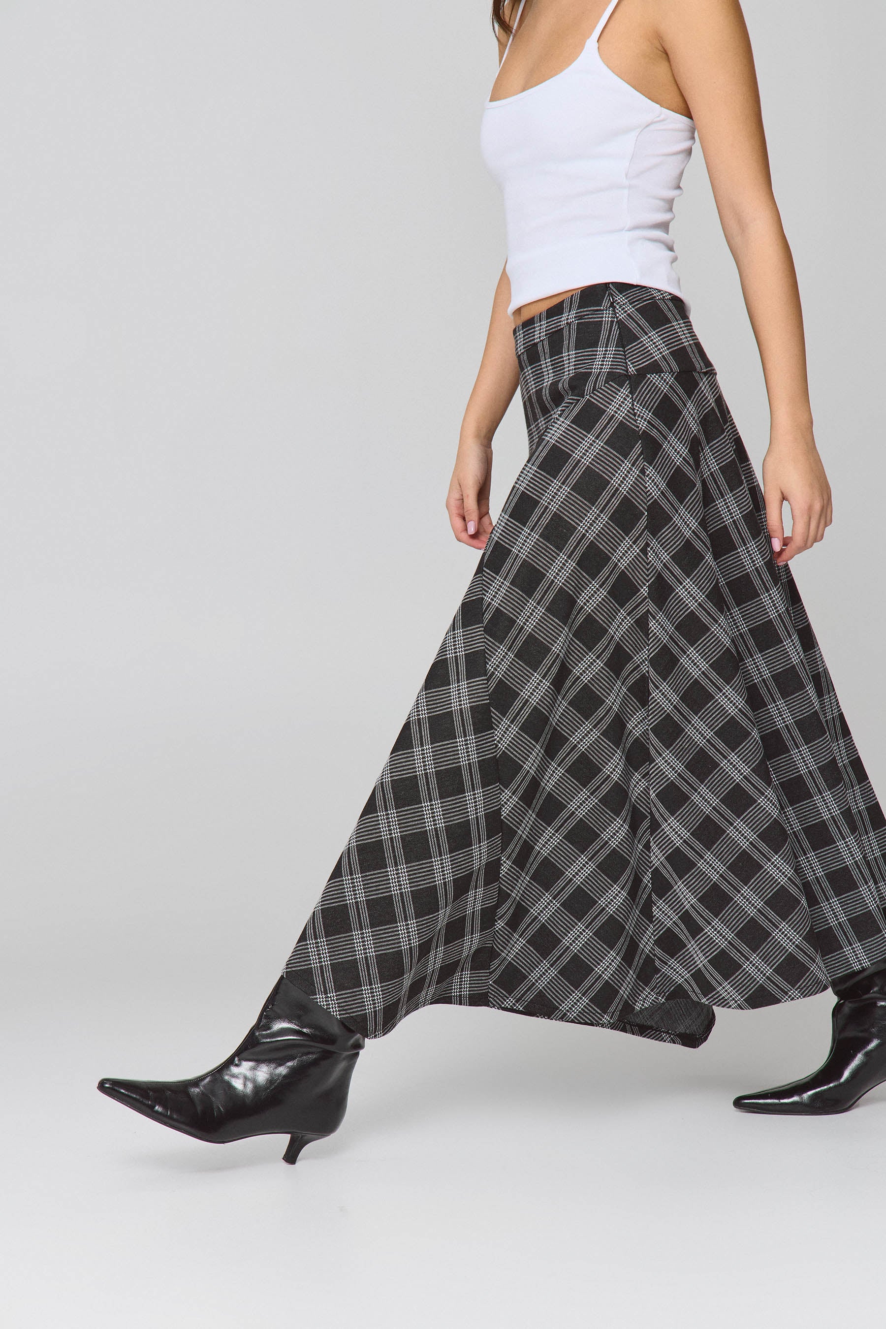 חצאית סט ג'רזי משבצת