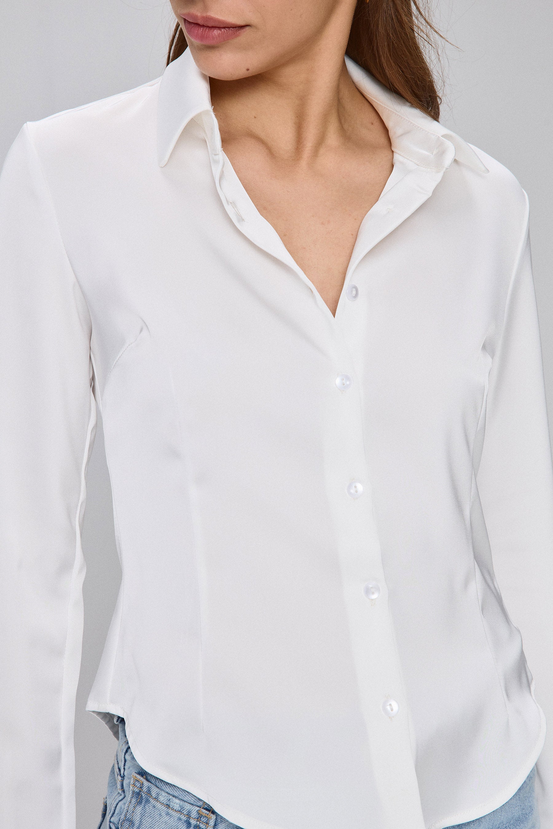 חולצת גלוסי מתפרים וויט