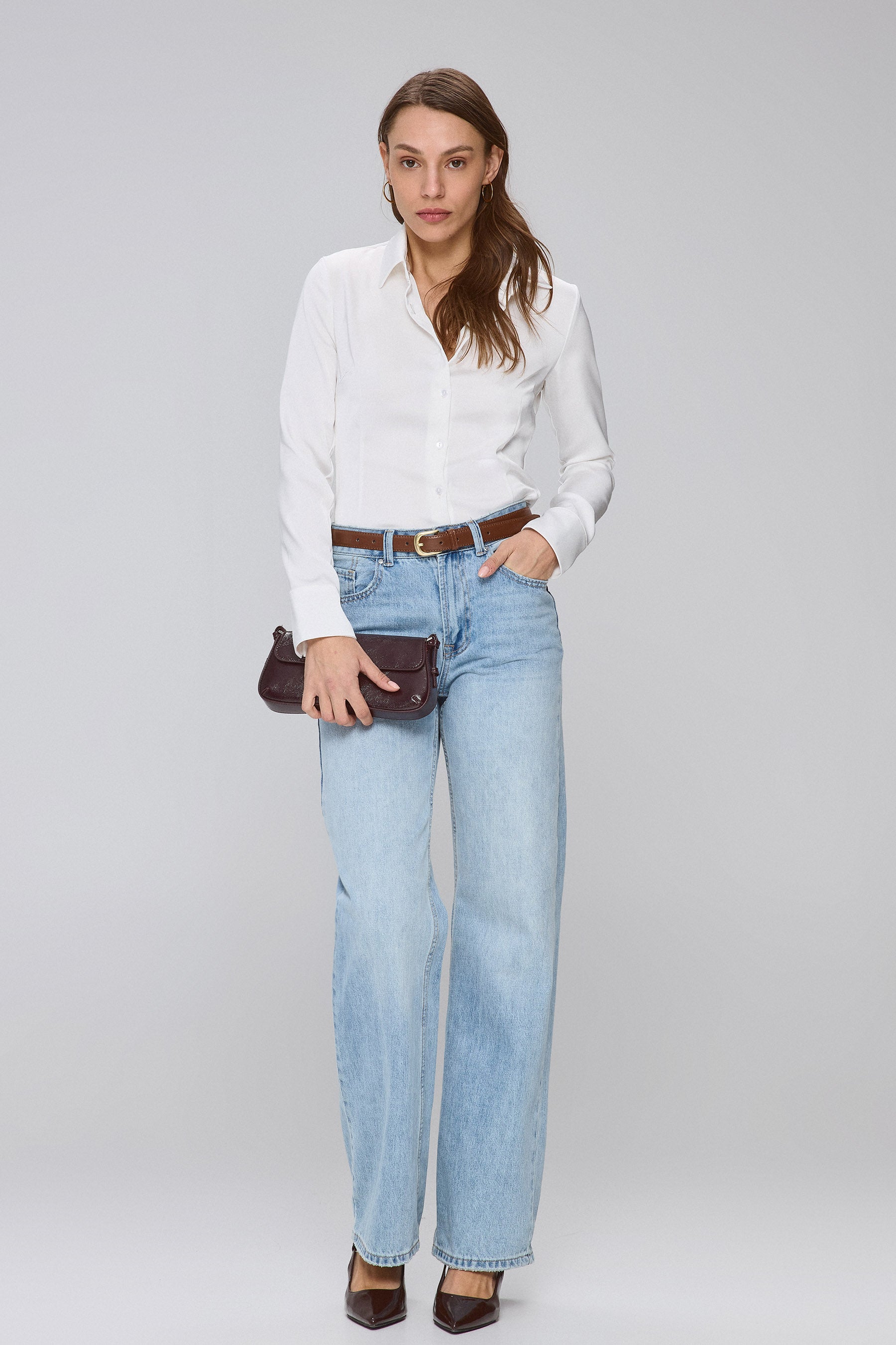 חולצת גלוסי מתפרים וויט