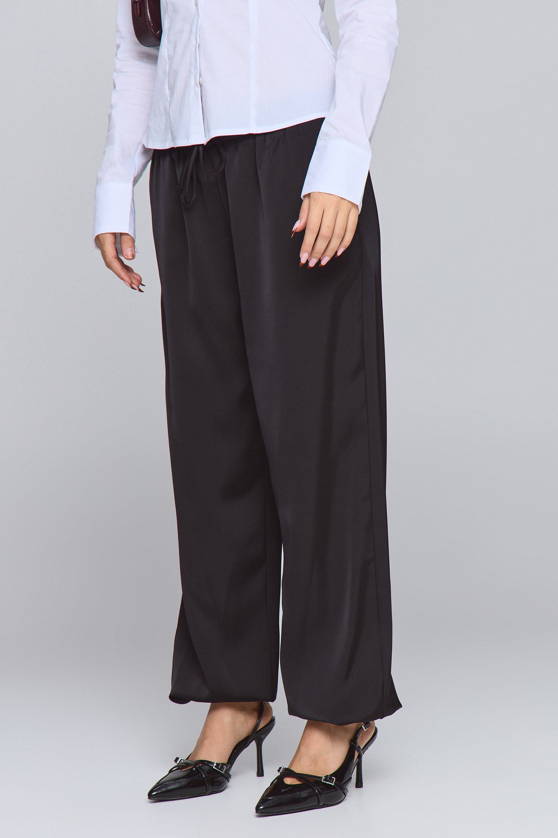 מכנס גלוסי בלון קשירה בלאק