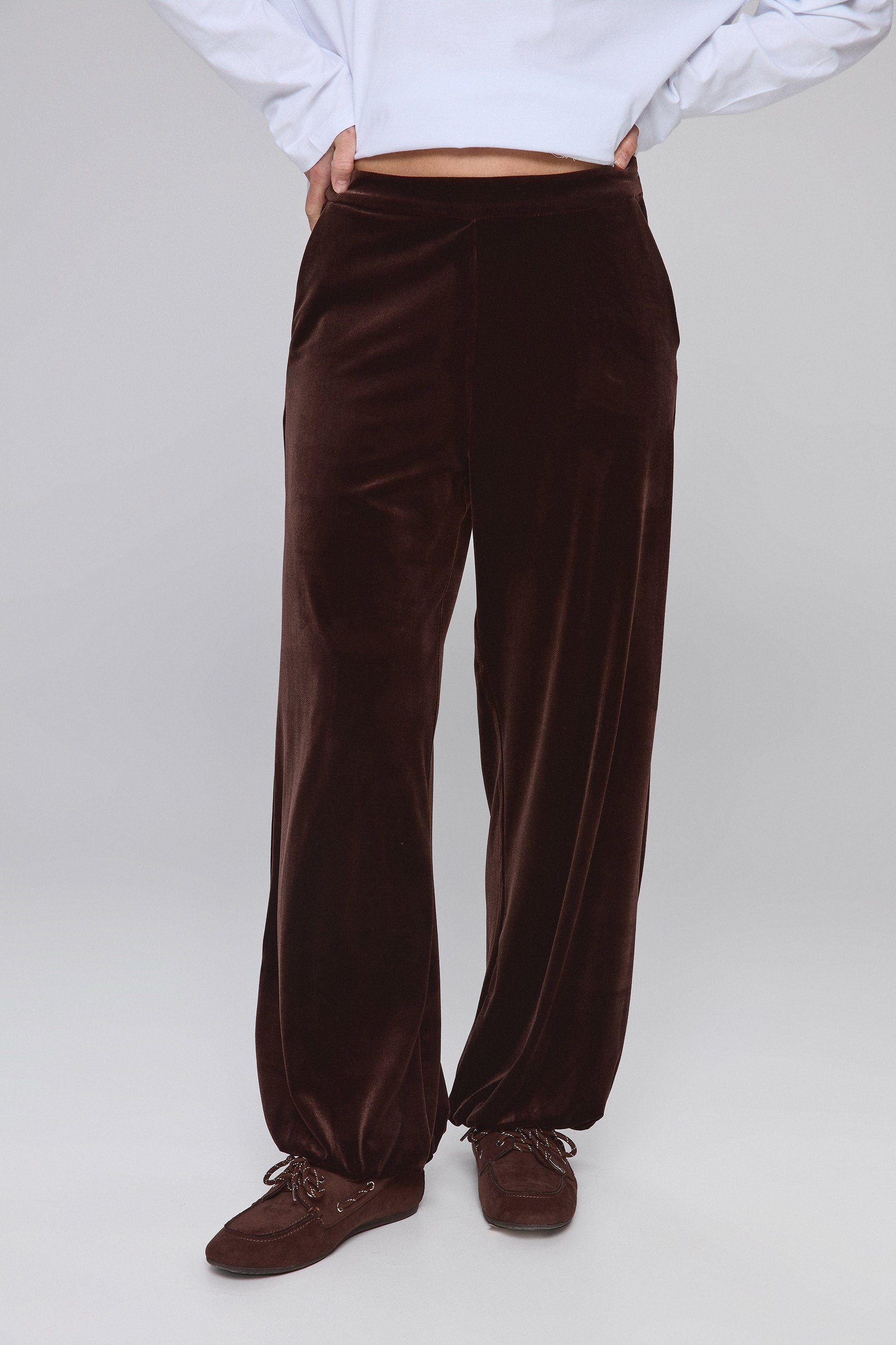 מכנס בלון קטיפה בראון