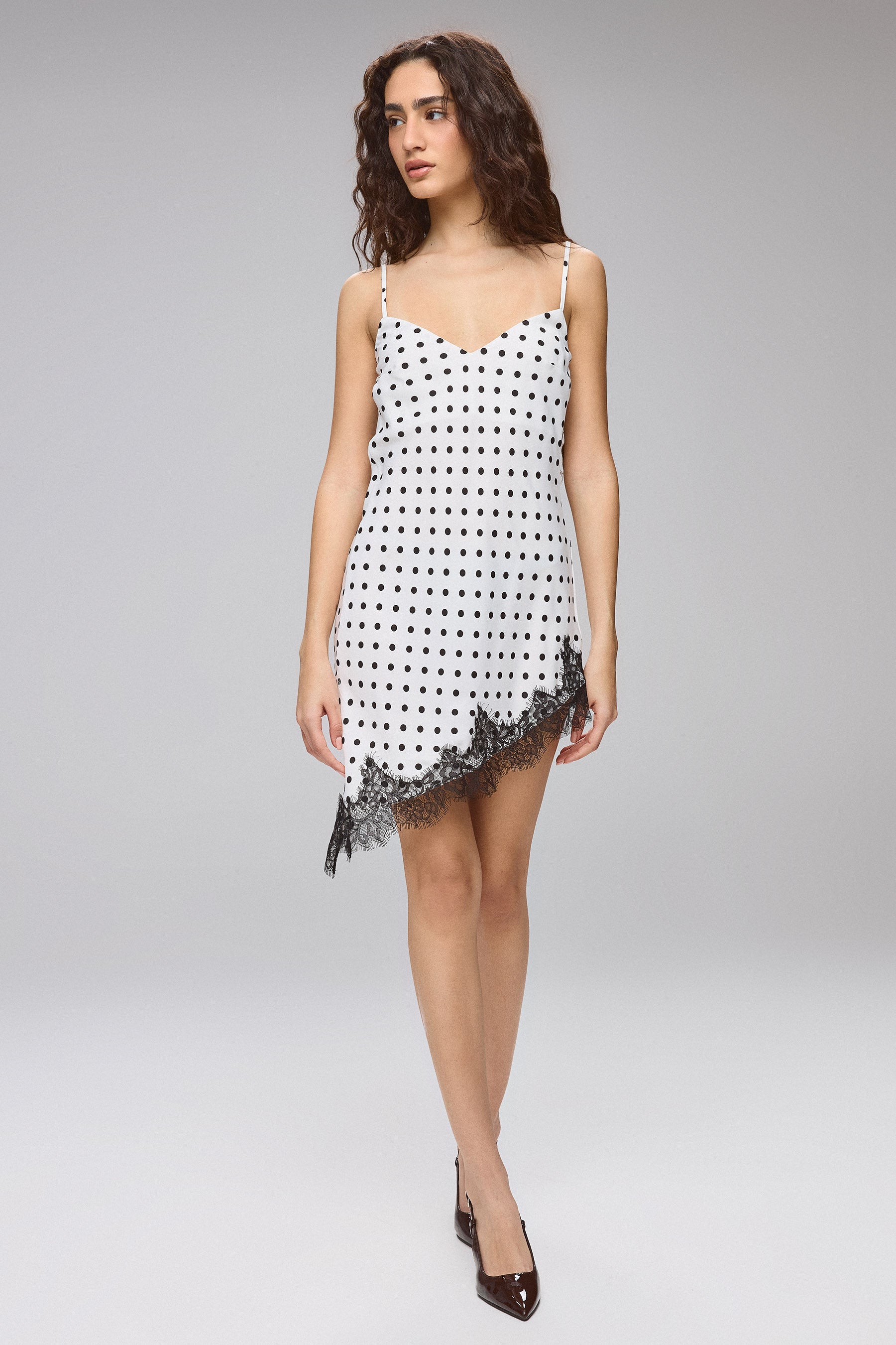 שמלת מיני נקודות אלכסון