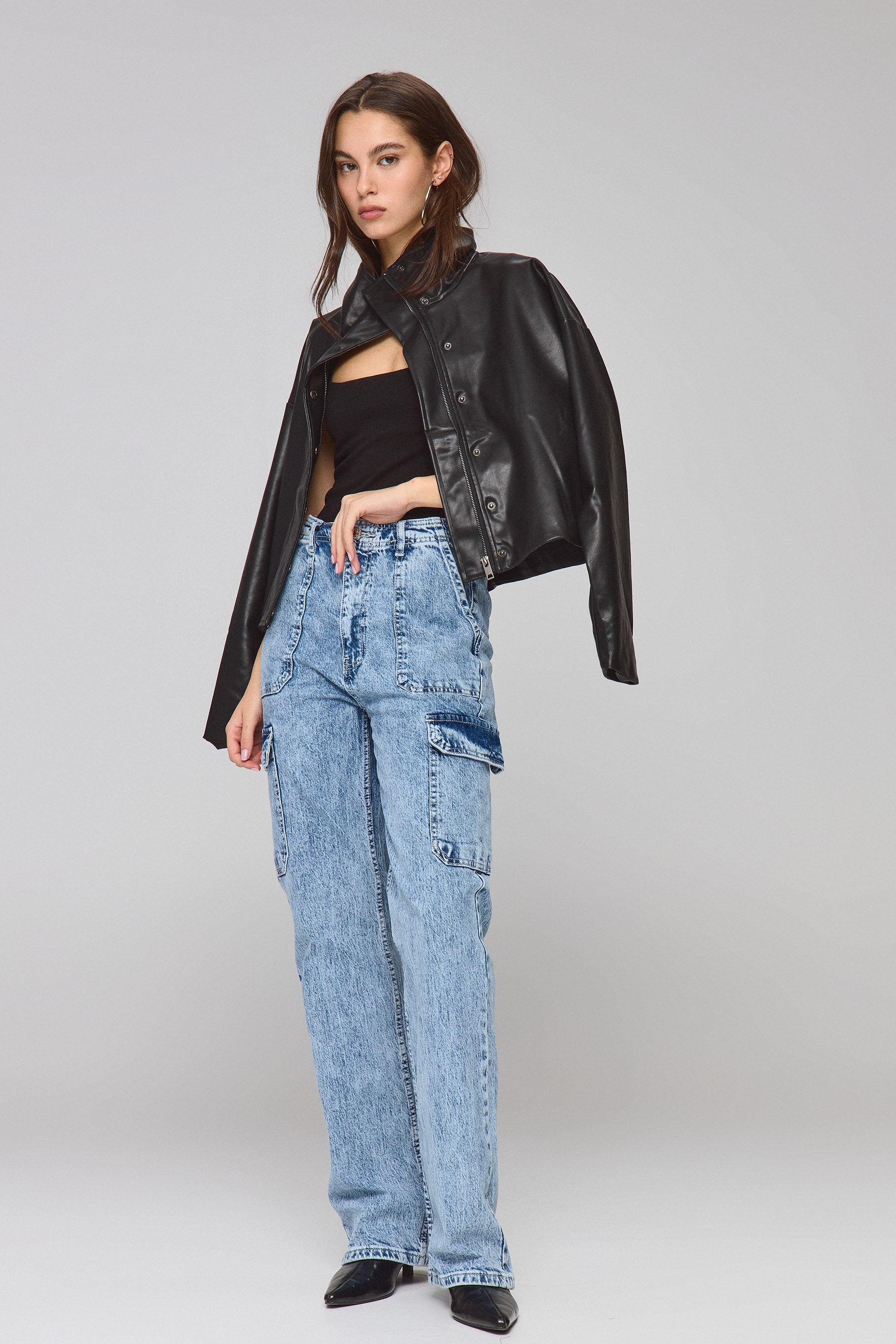 גופייה כתפיות הנס