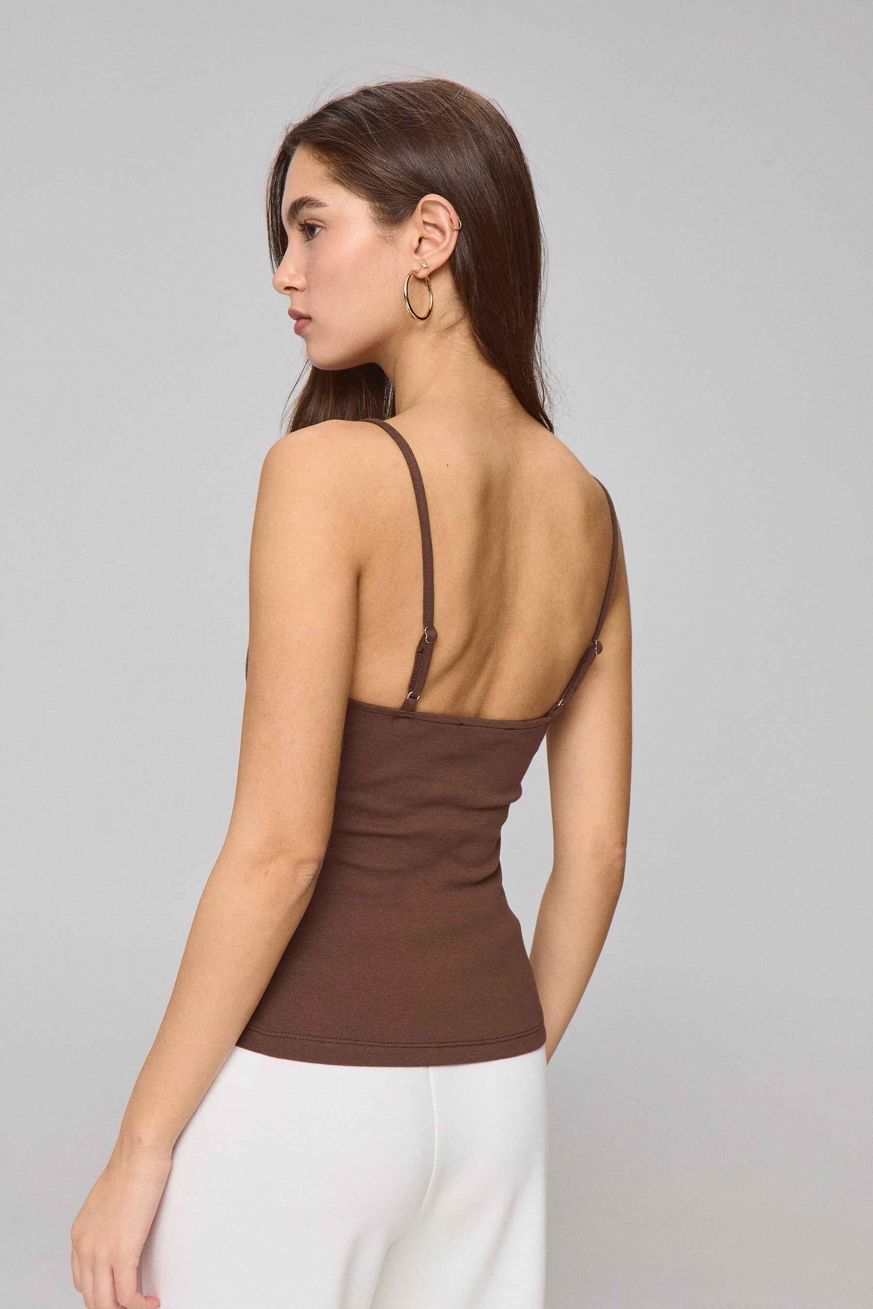 גופייה כתפיות הנס