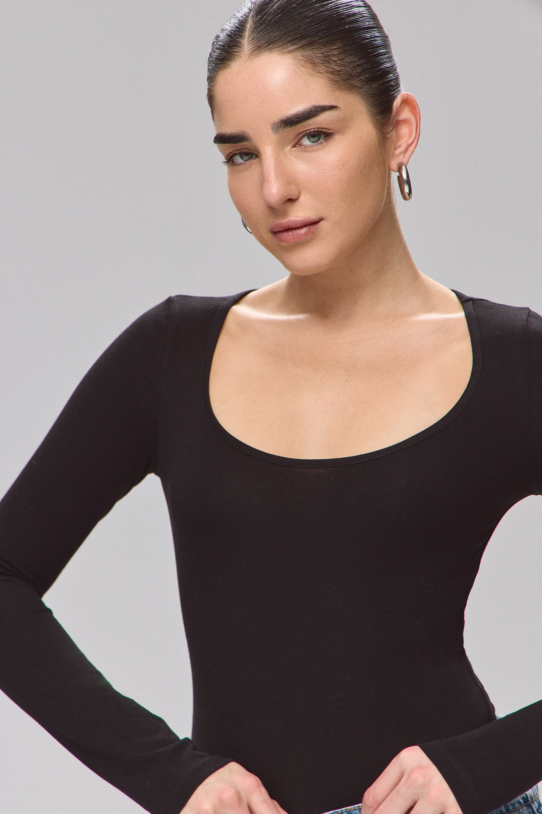 בגד גוף בייס שרוולים ארוכים