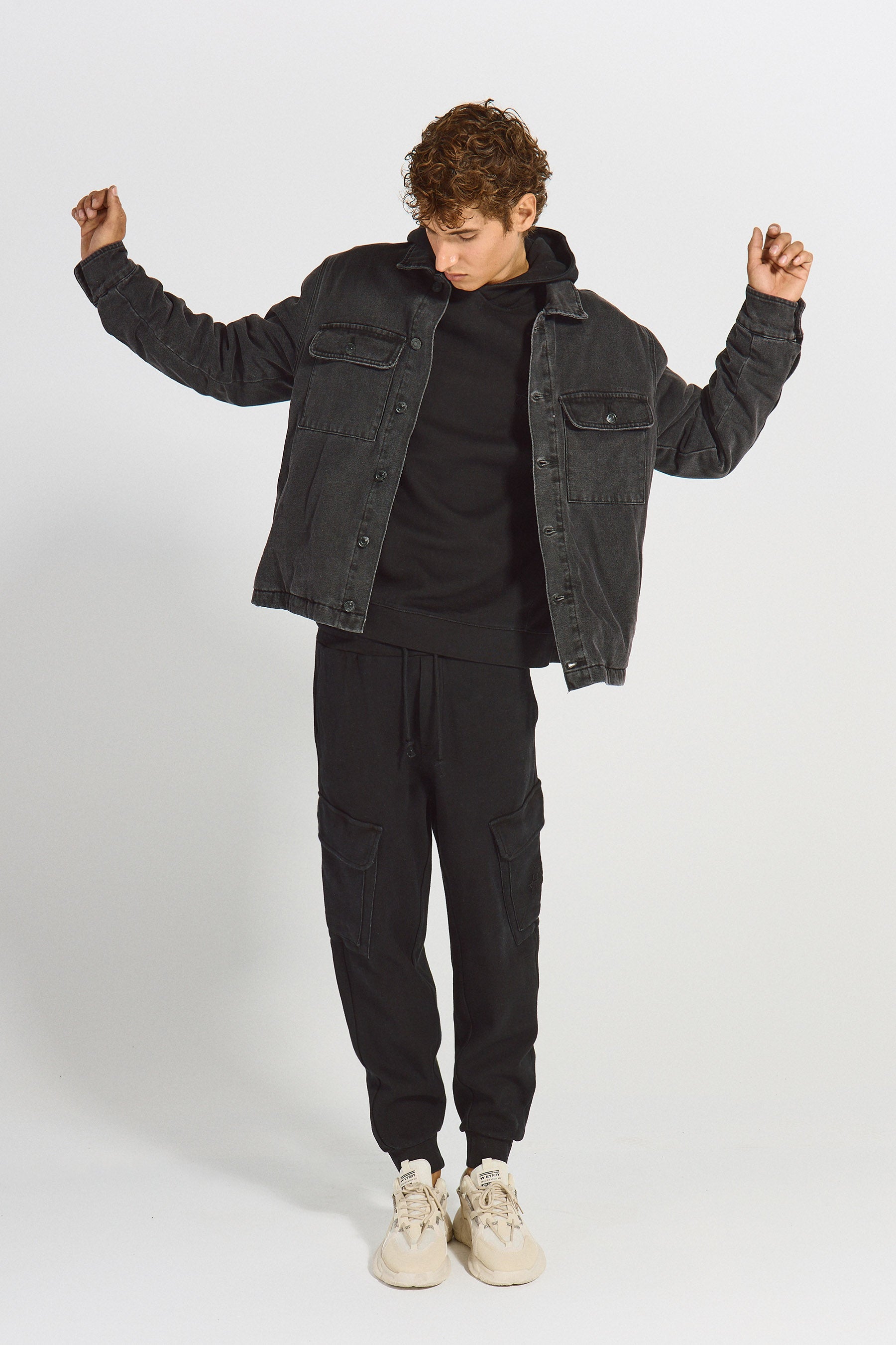 ג'קט ג'ינס טרנר בוקס