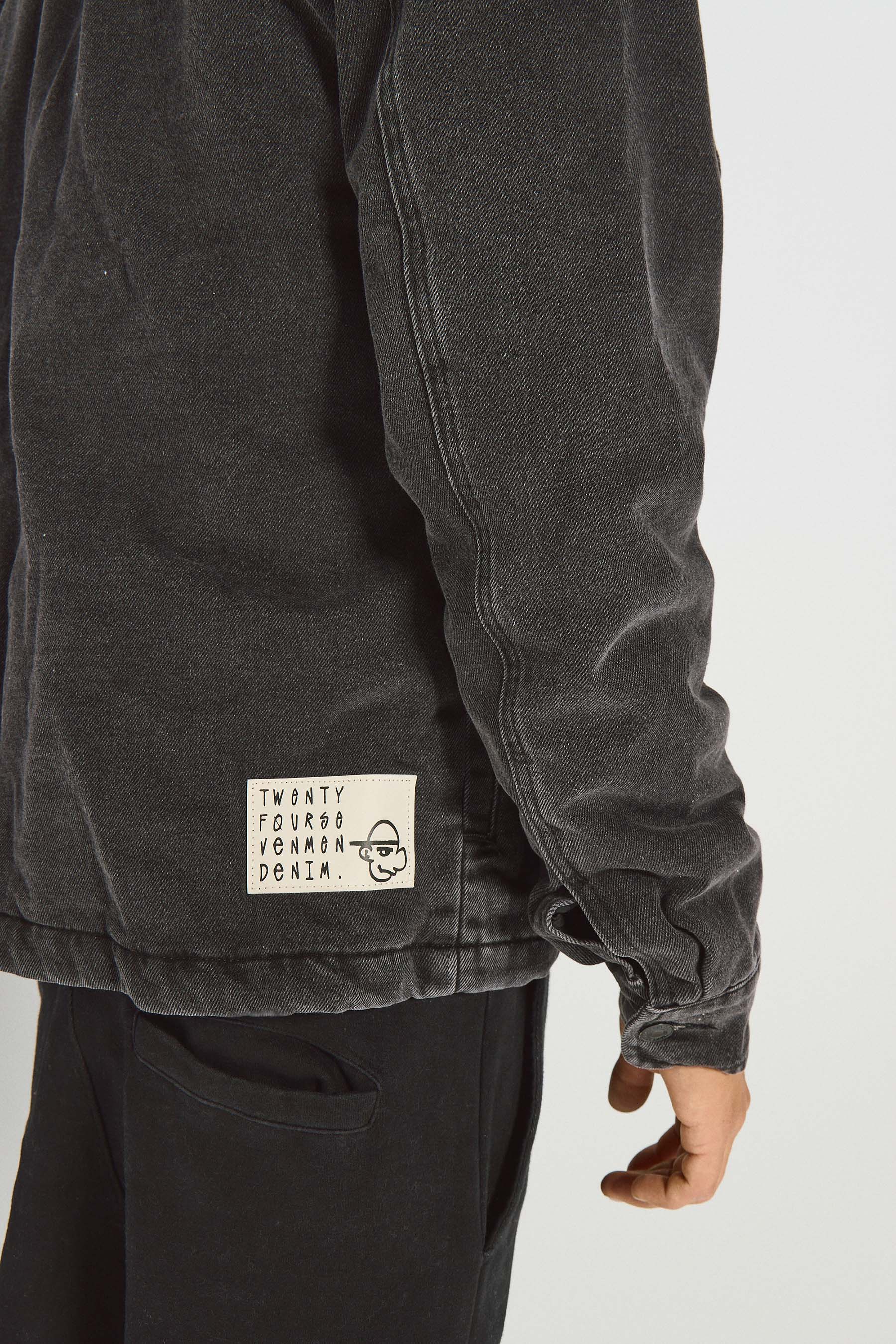 ג'קט ג'ינס טרנר בוקס