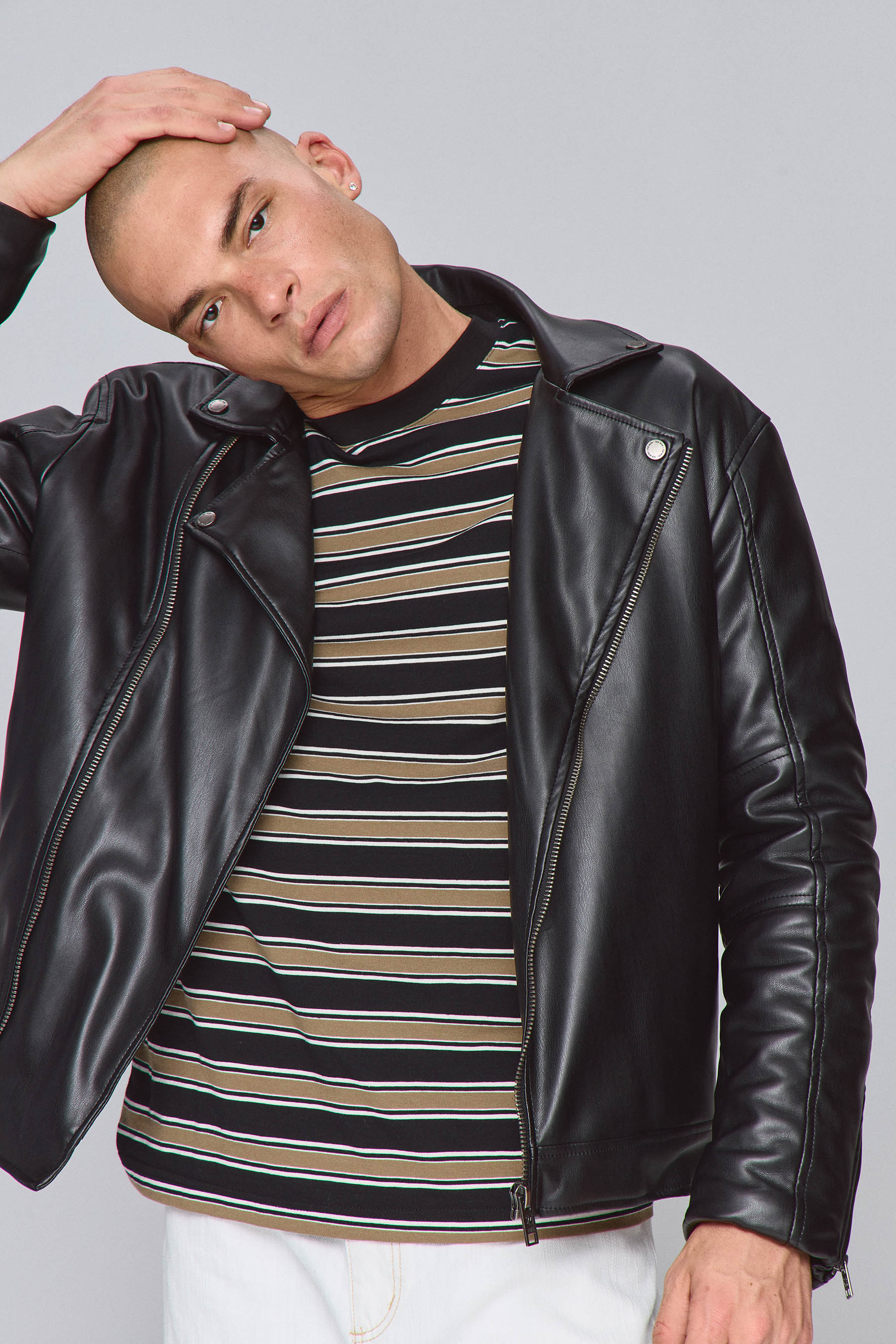 PU ג'קט בייקר