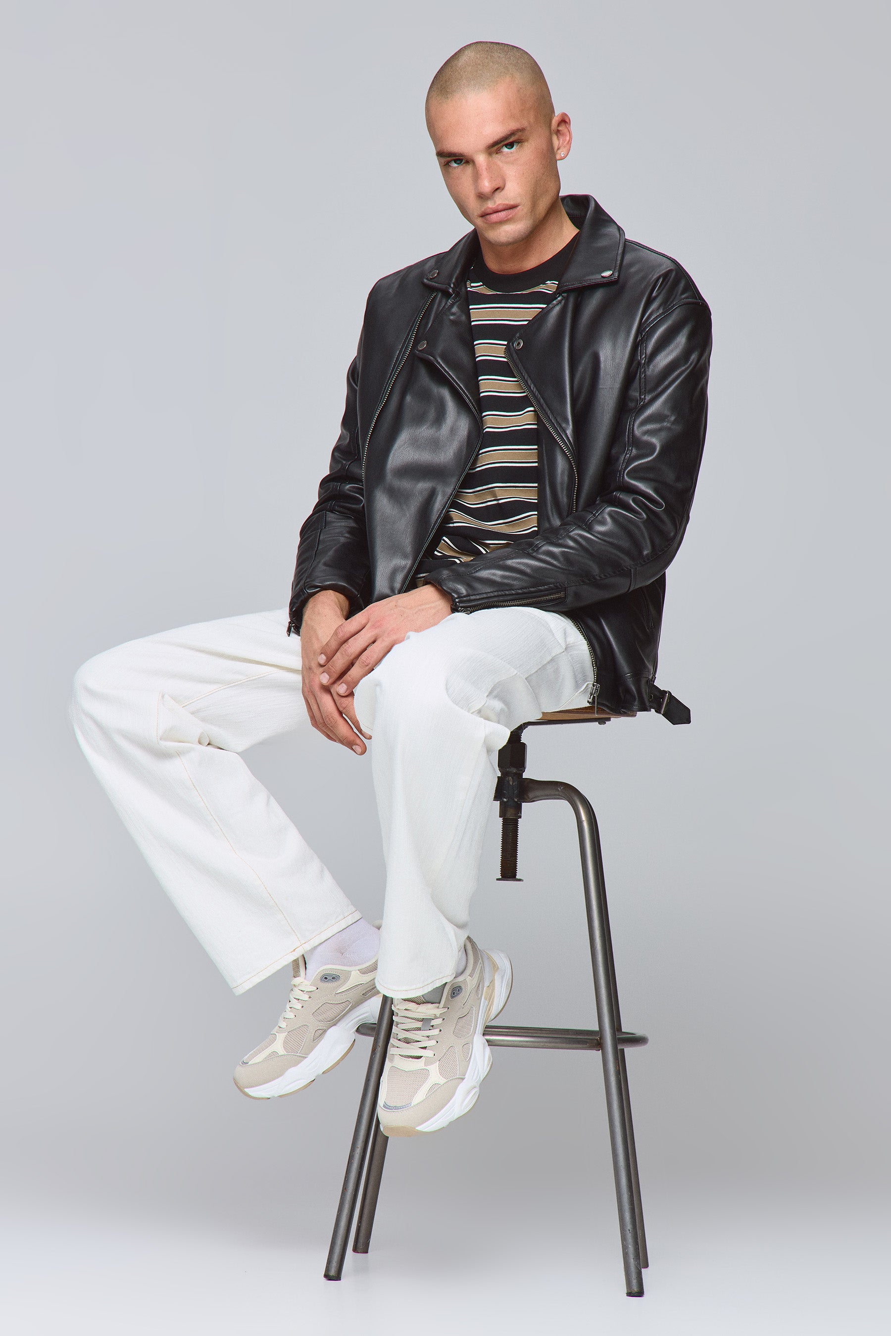 PU ג'קט בייקר