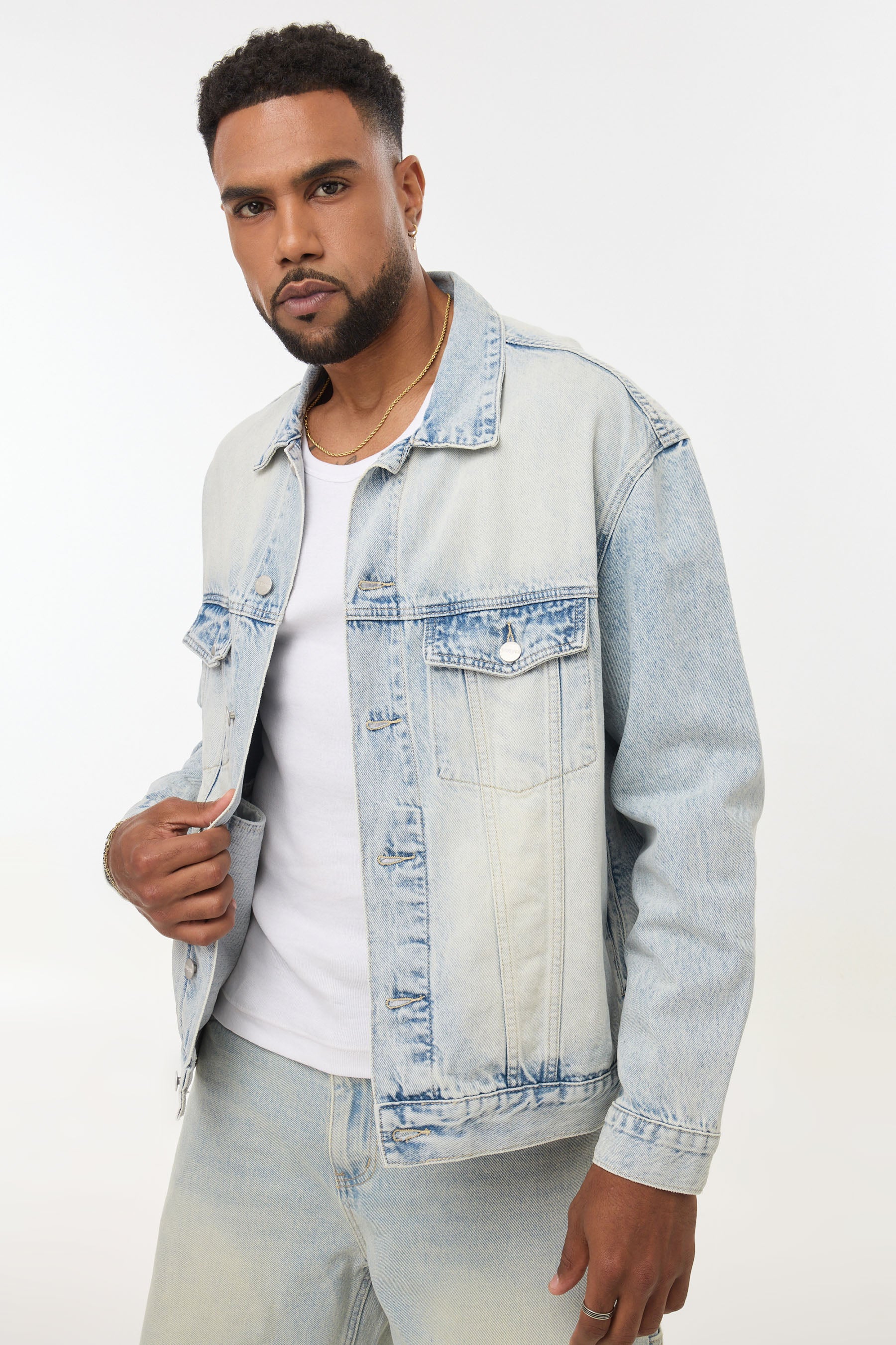 ג'קט ג'ינס אוברסייז