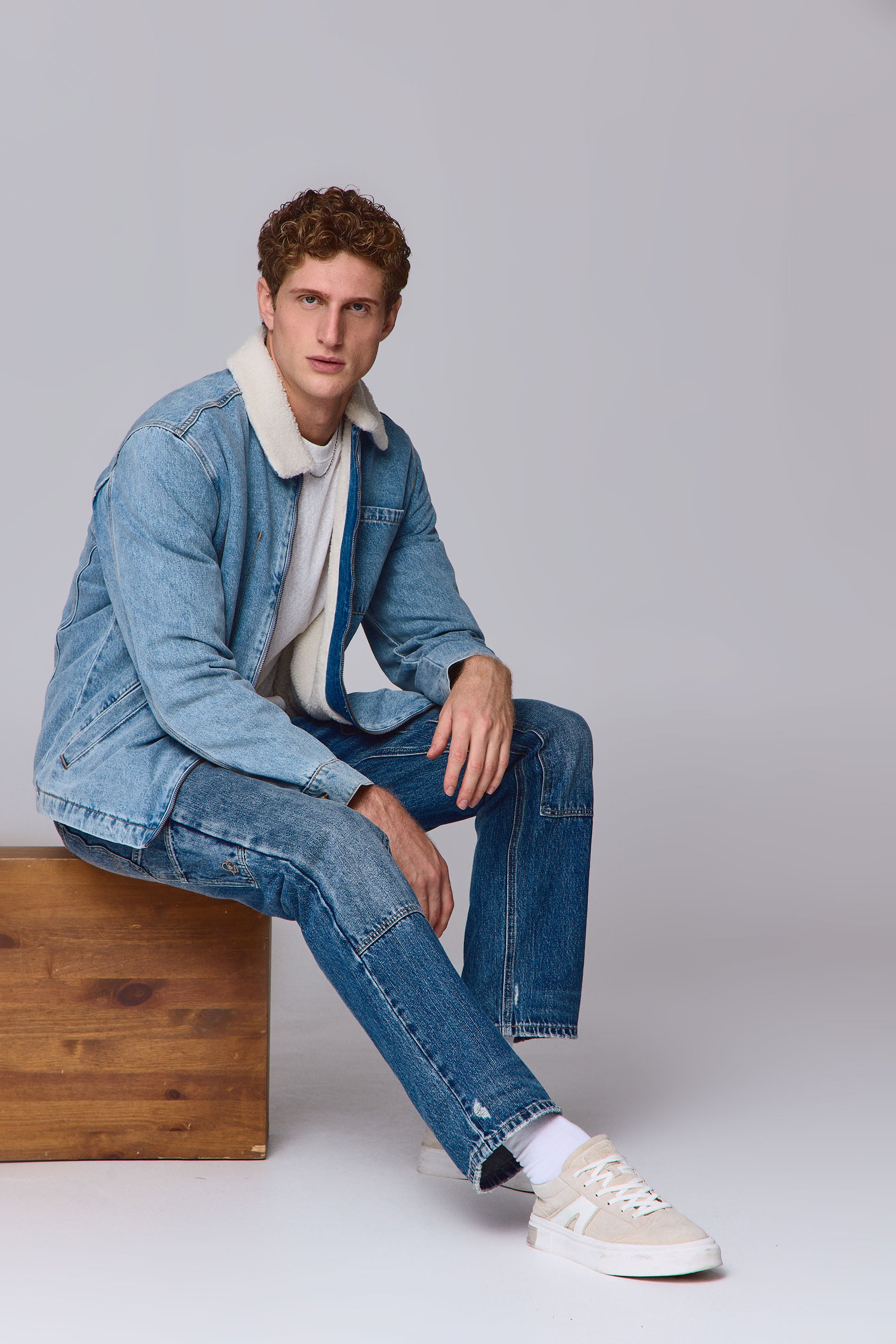 ג'קט ג'ינס מנהטן