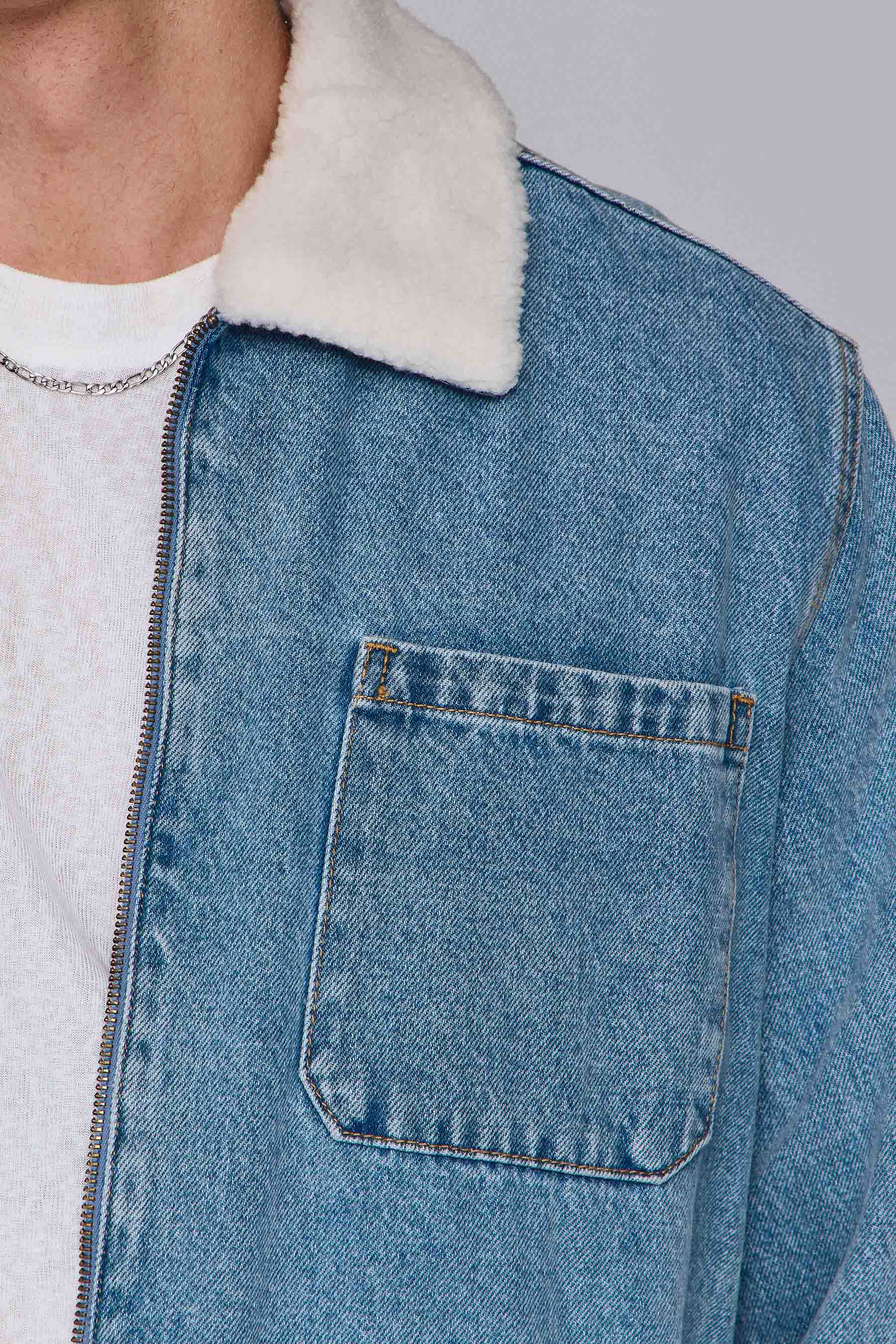 ג'קט ג'ינס מנהטן