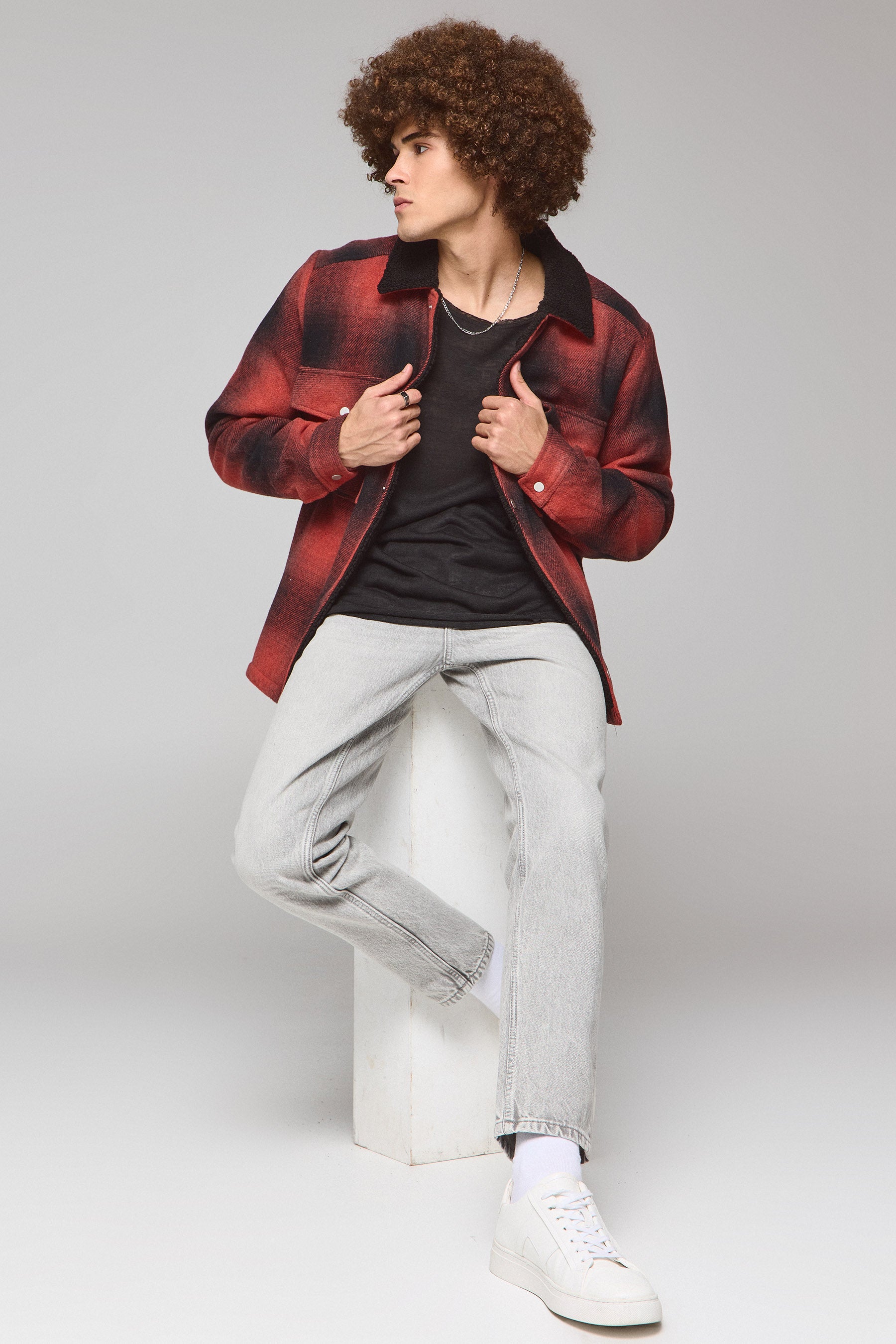 ג'קט ארצ'י משובץ