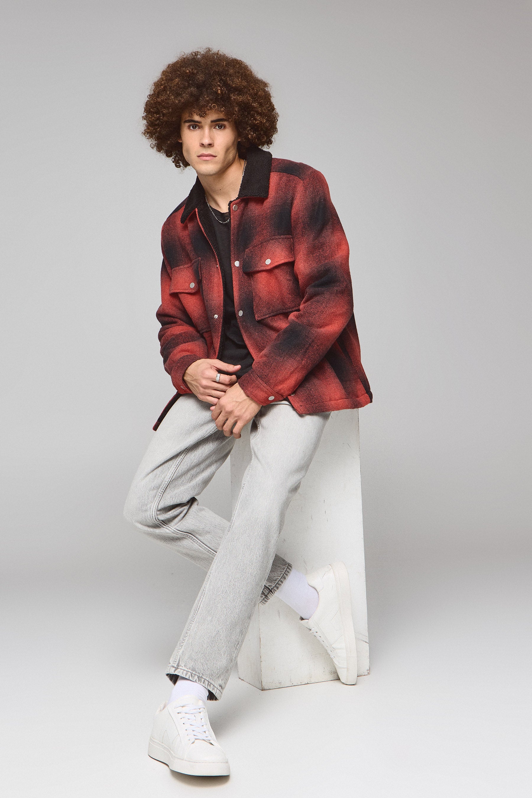 ג'קט ארצ'י משובץ