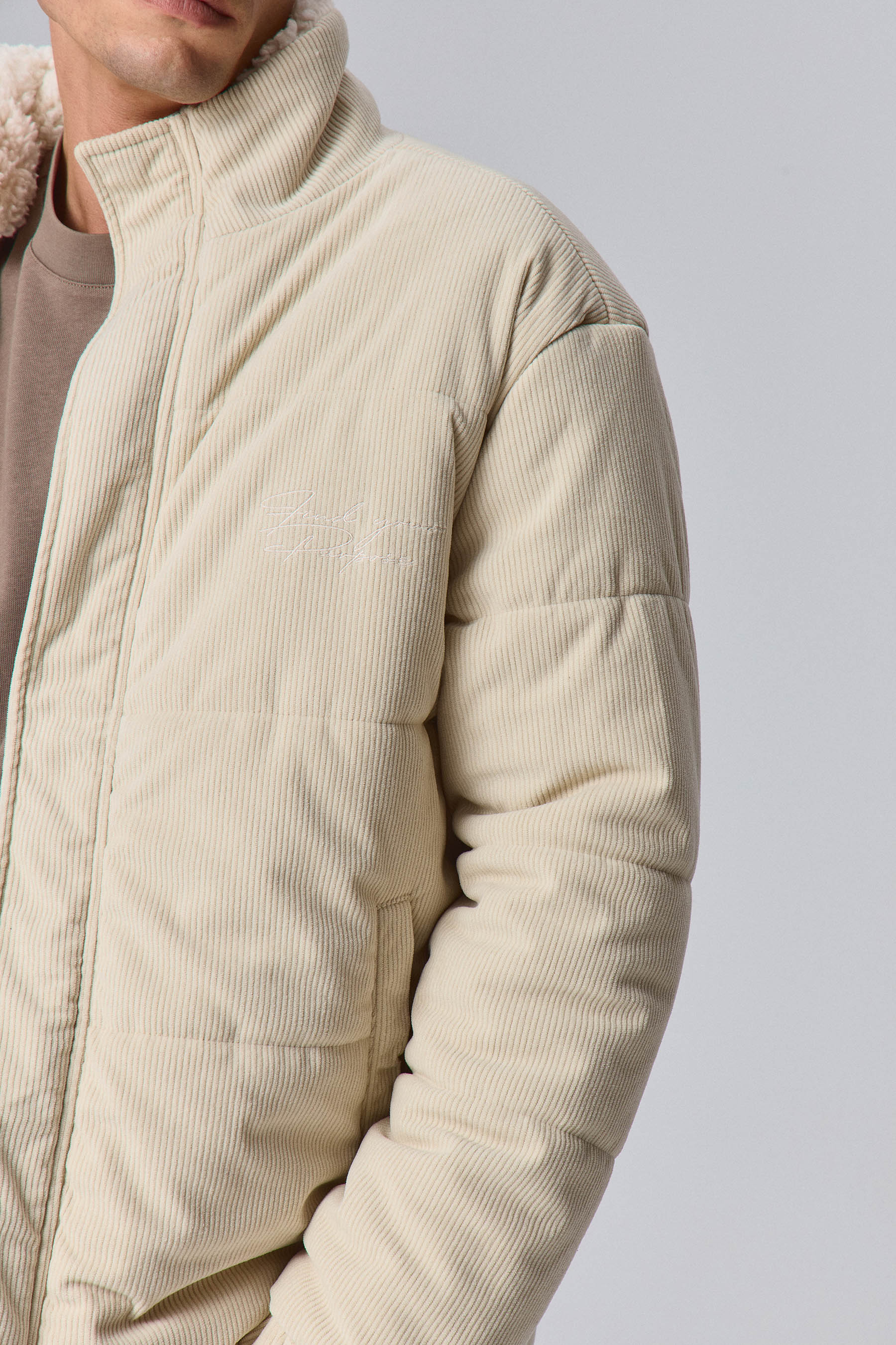 ג'קט קורדורוי מנופח