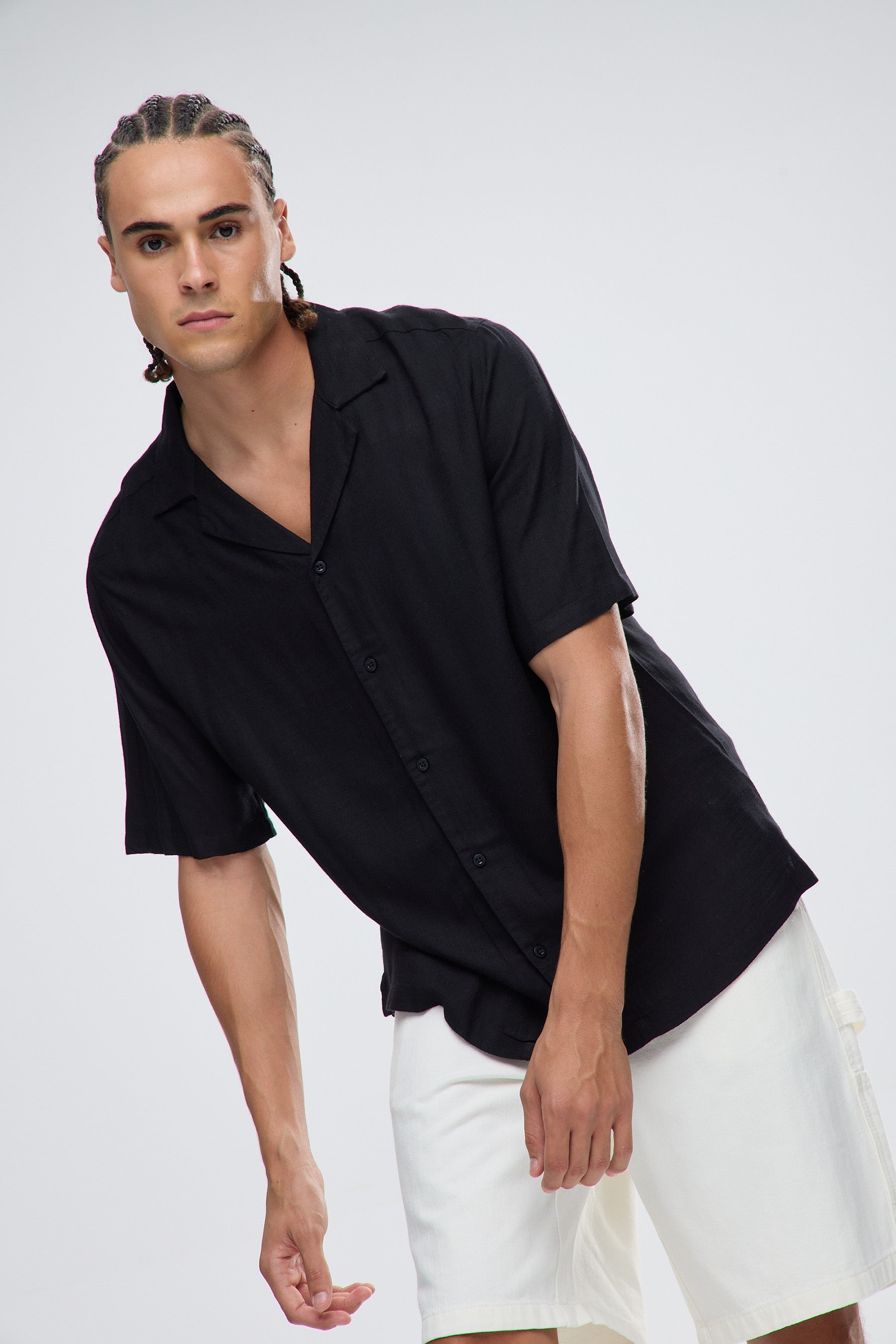 חולצת תומי שרוולים קצרים