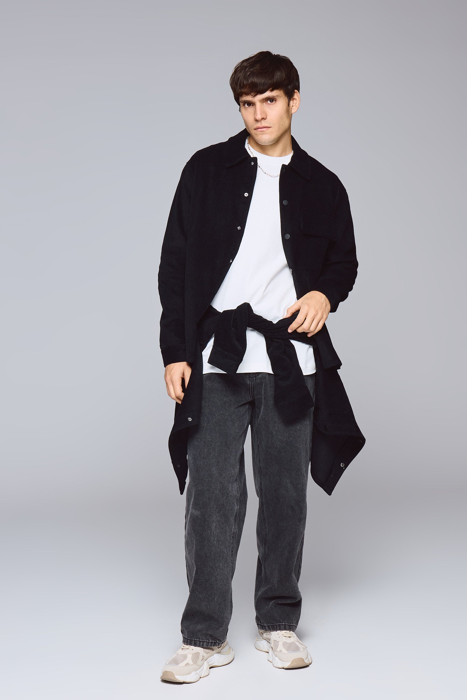 חולצת קורדורוי עם כיס