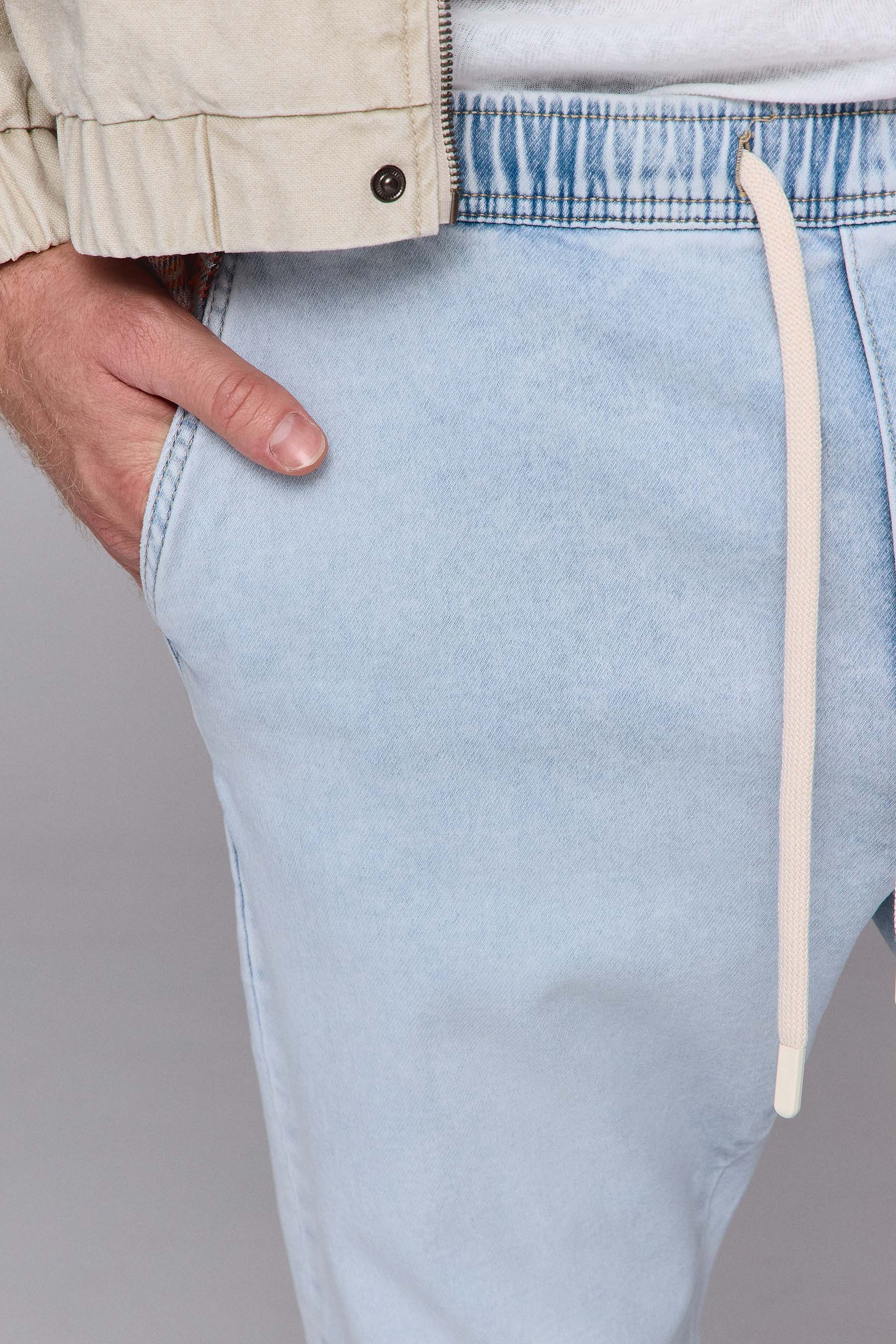 ג'ינס צ'ינו הוקסטון