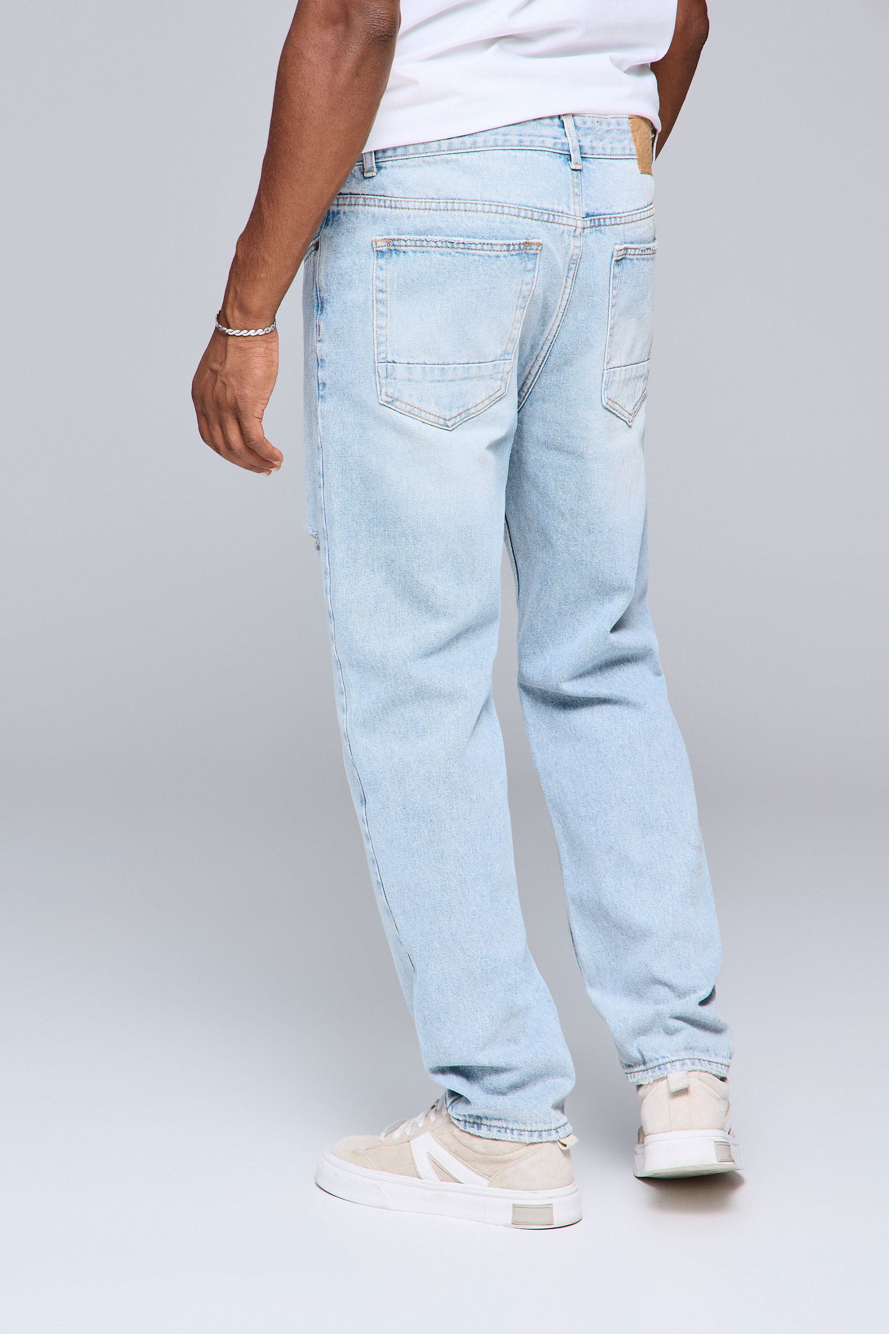 ג'ינס ניו מיילס