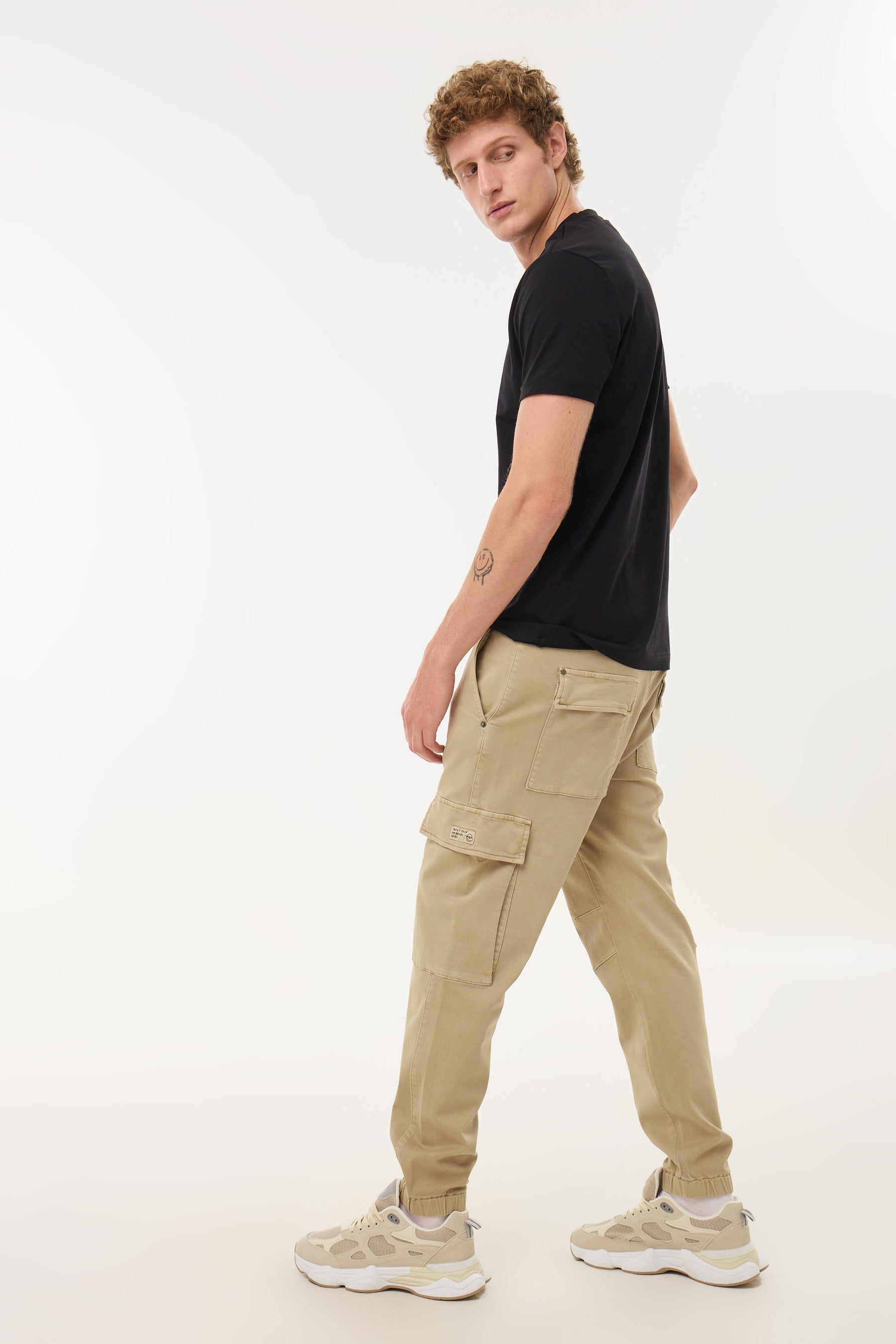 ג'ינס קרגו טרי