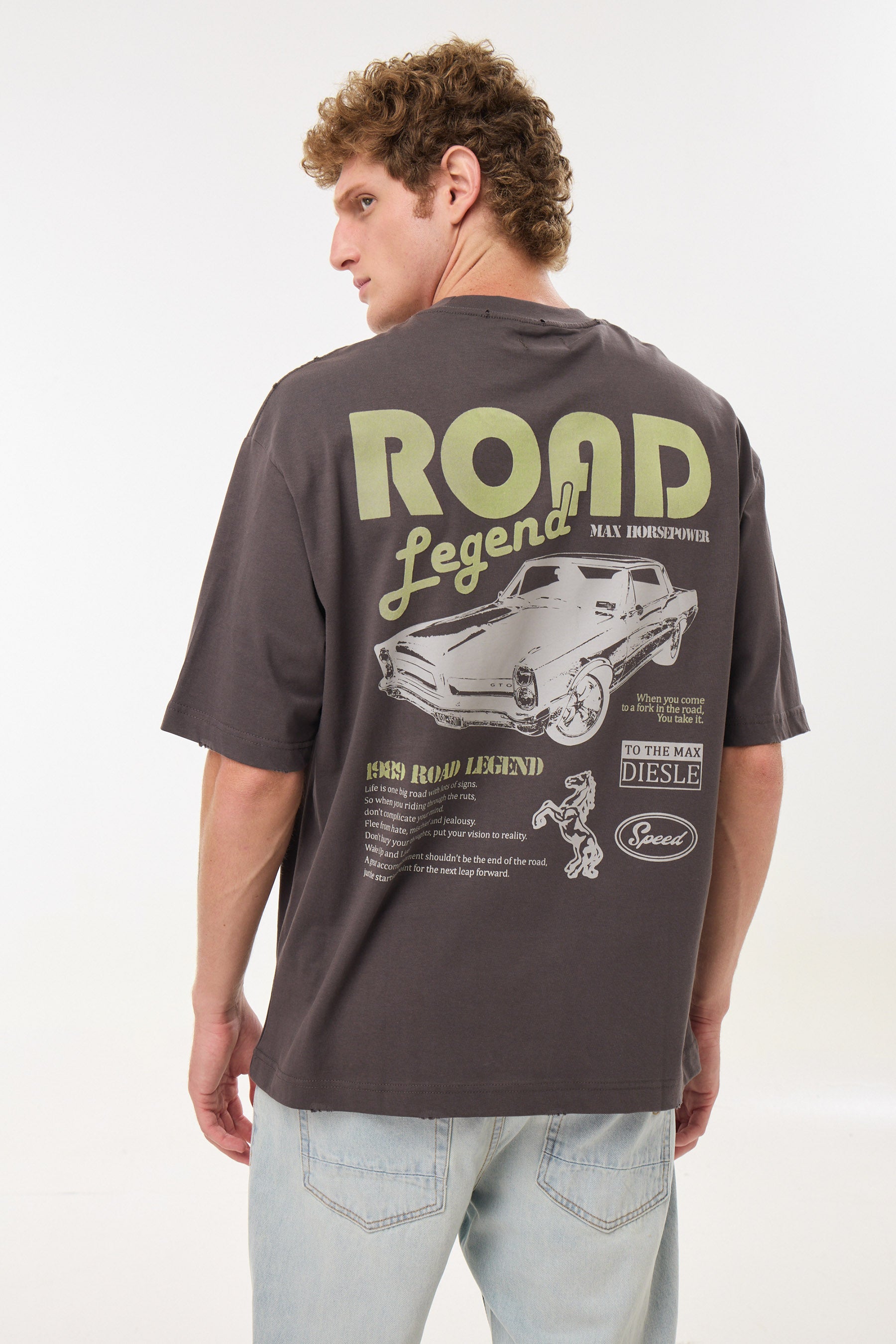 טישירט אגדת כביש