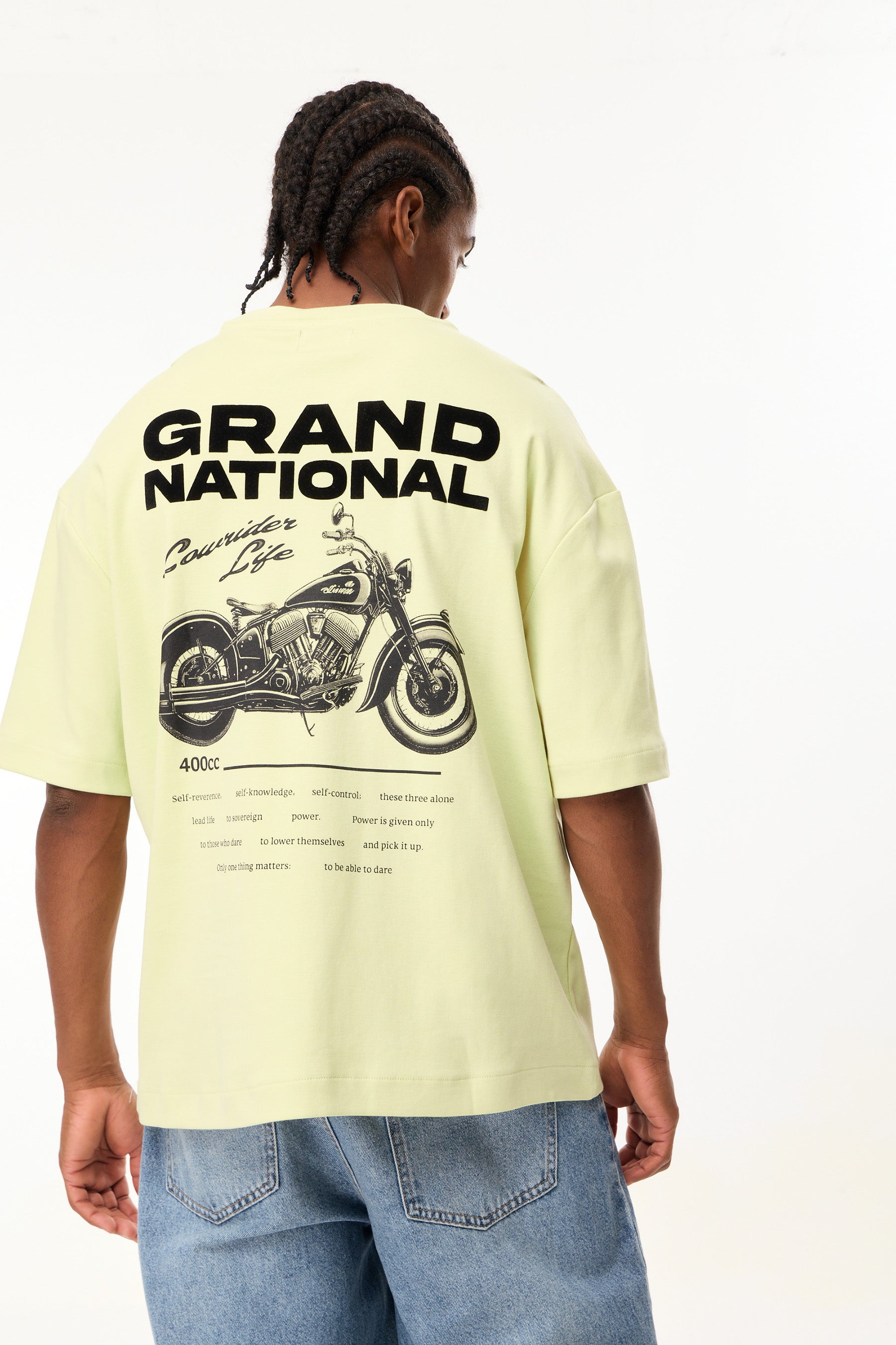 טישירט נשיונאל