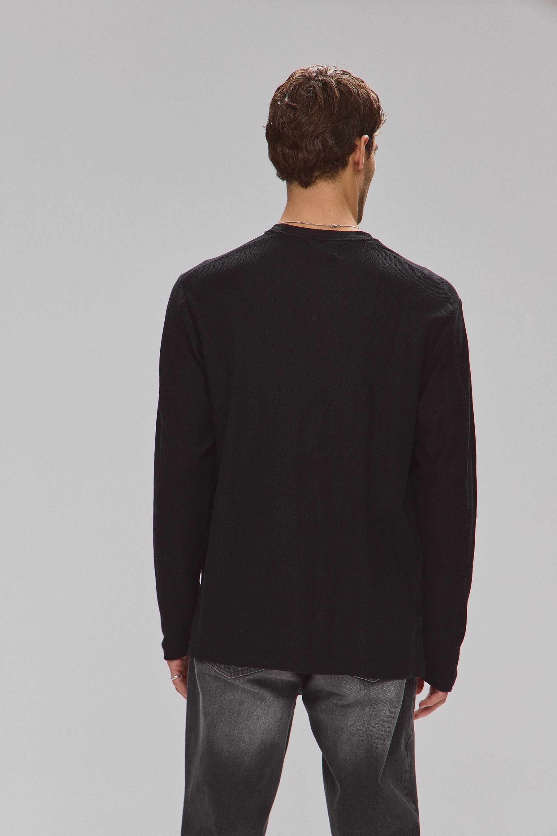 טי מונטי שרוול ארוך