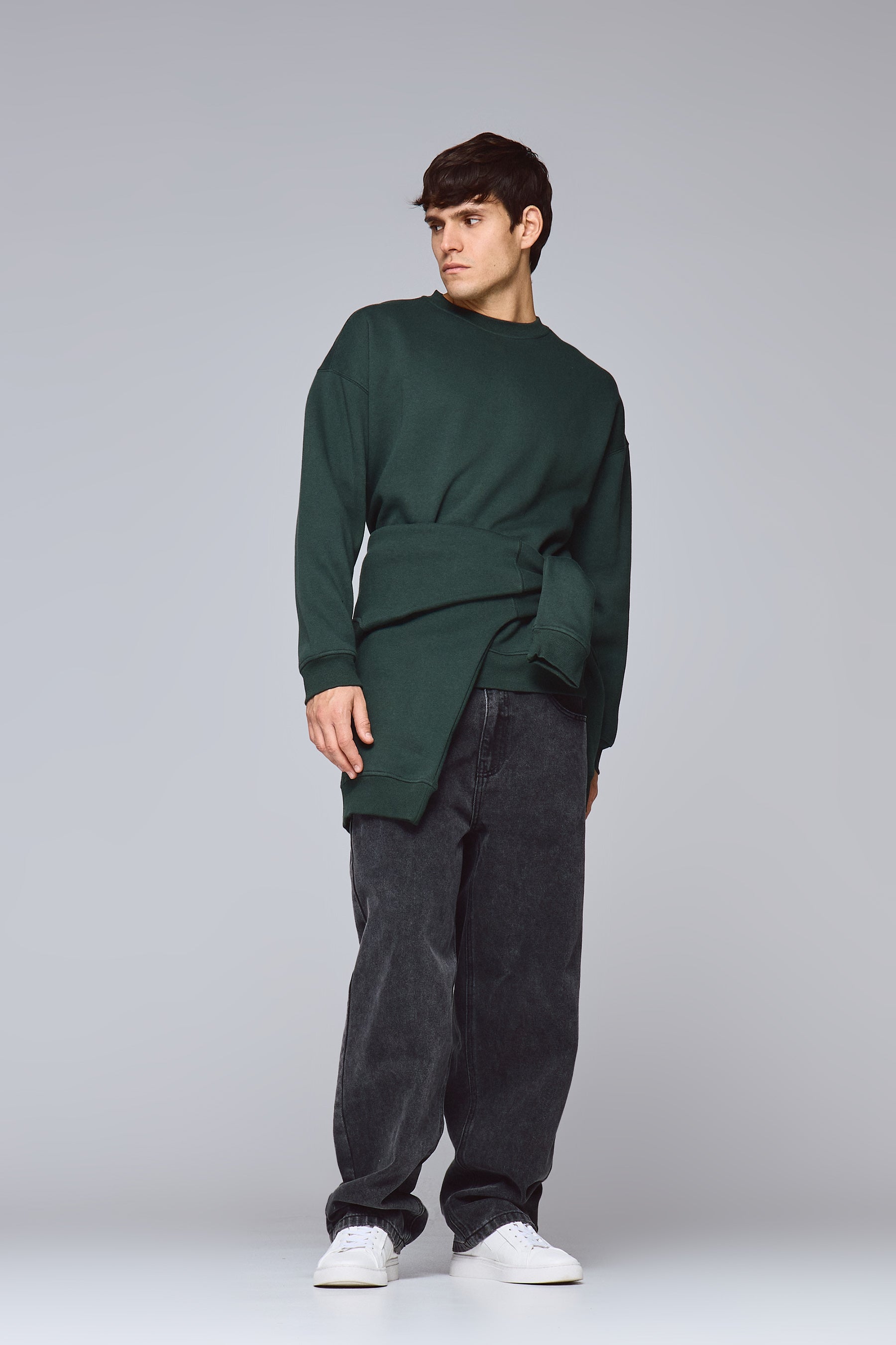 סווטשרט בייסיק ניקי