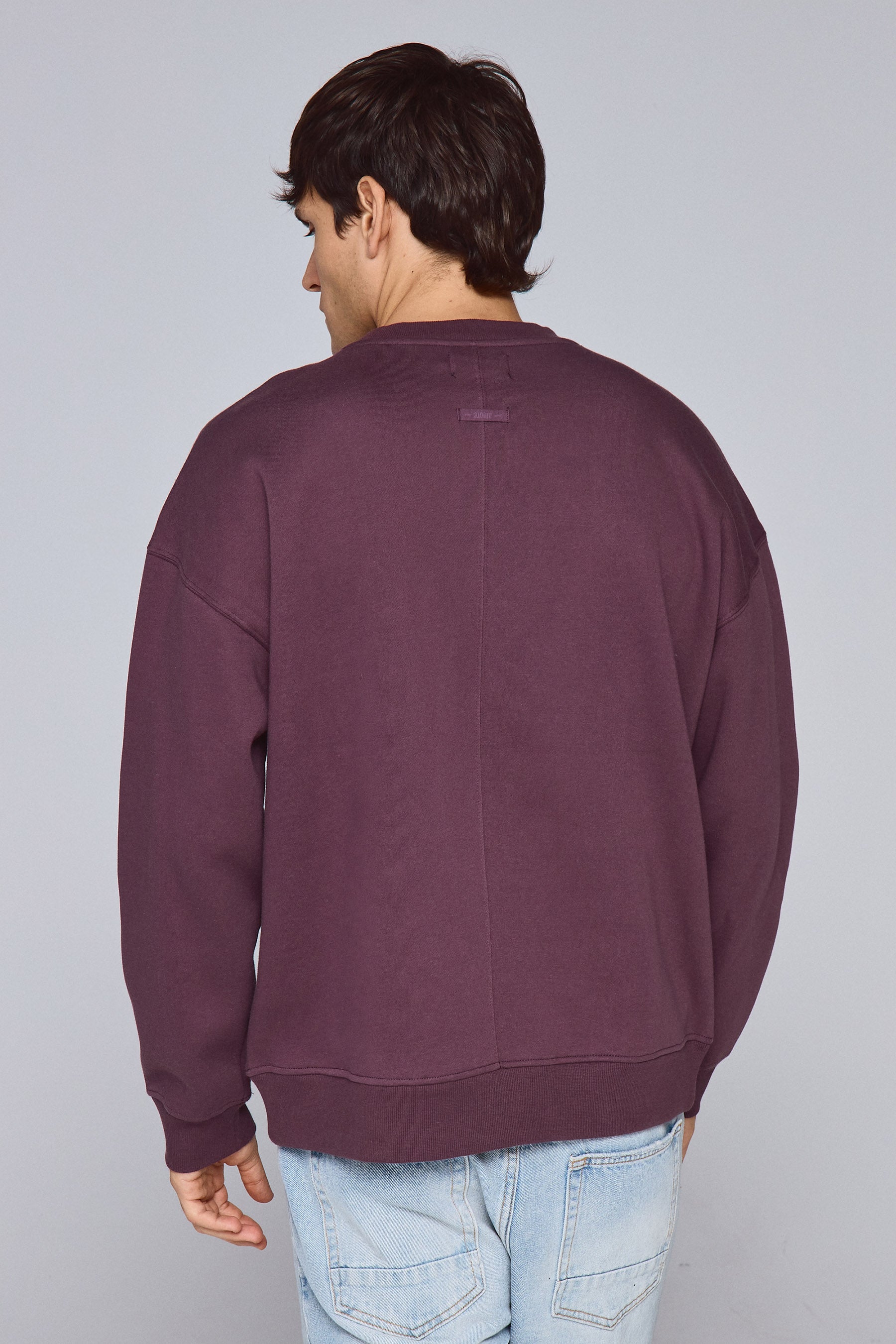 סווטשרט בייסיק ניקי