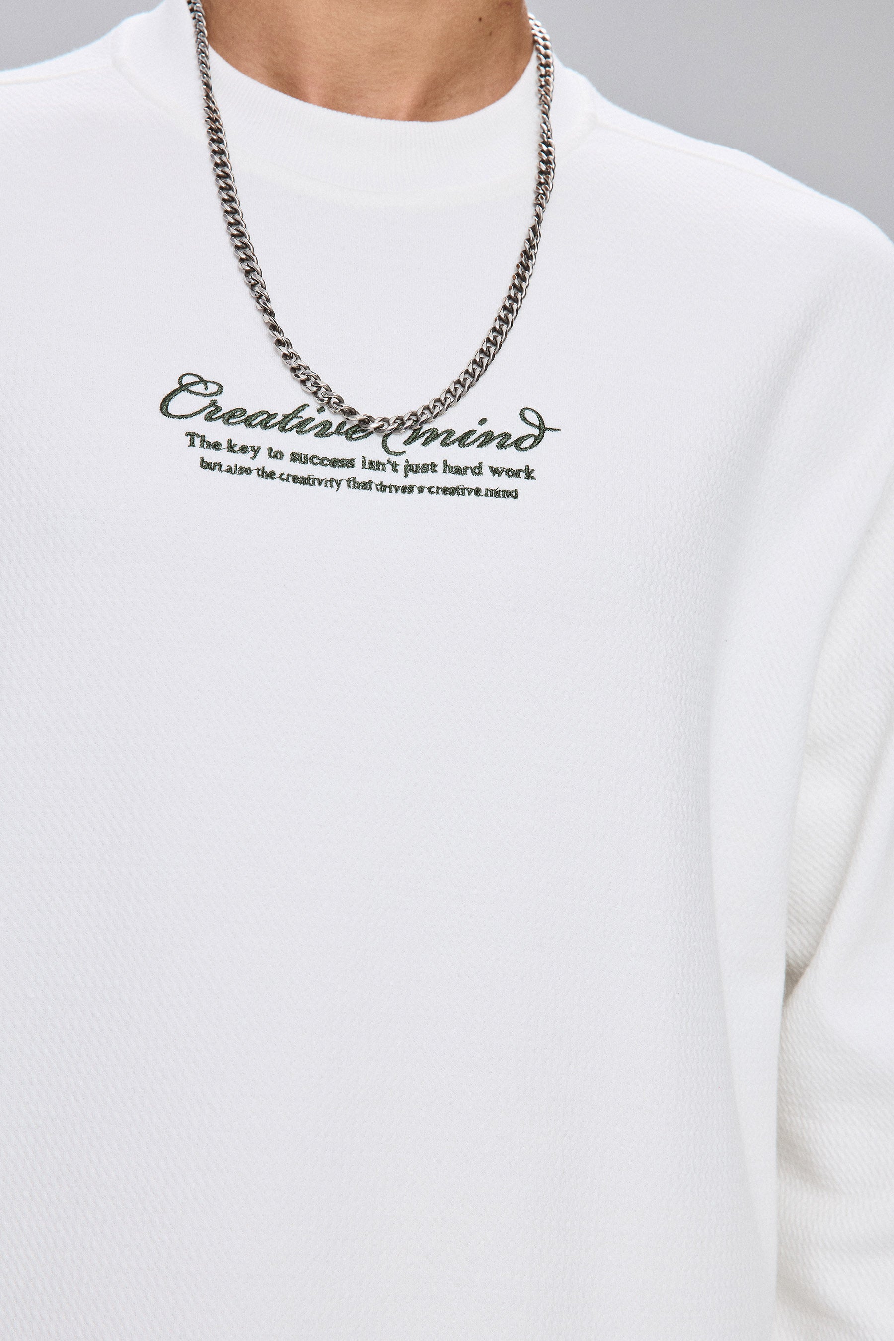 סווטשרט טקסטורה בייסיק