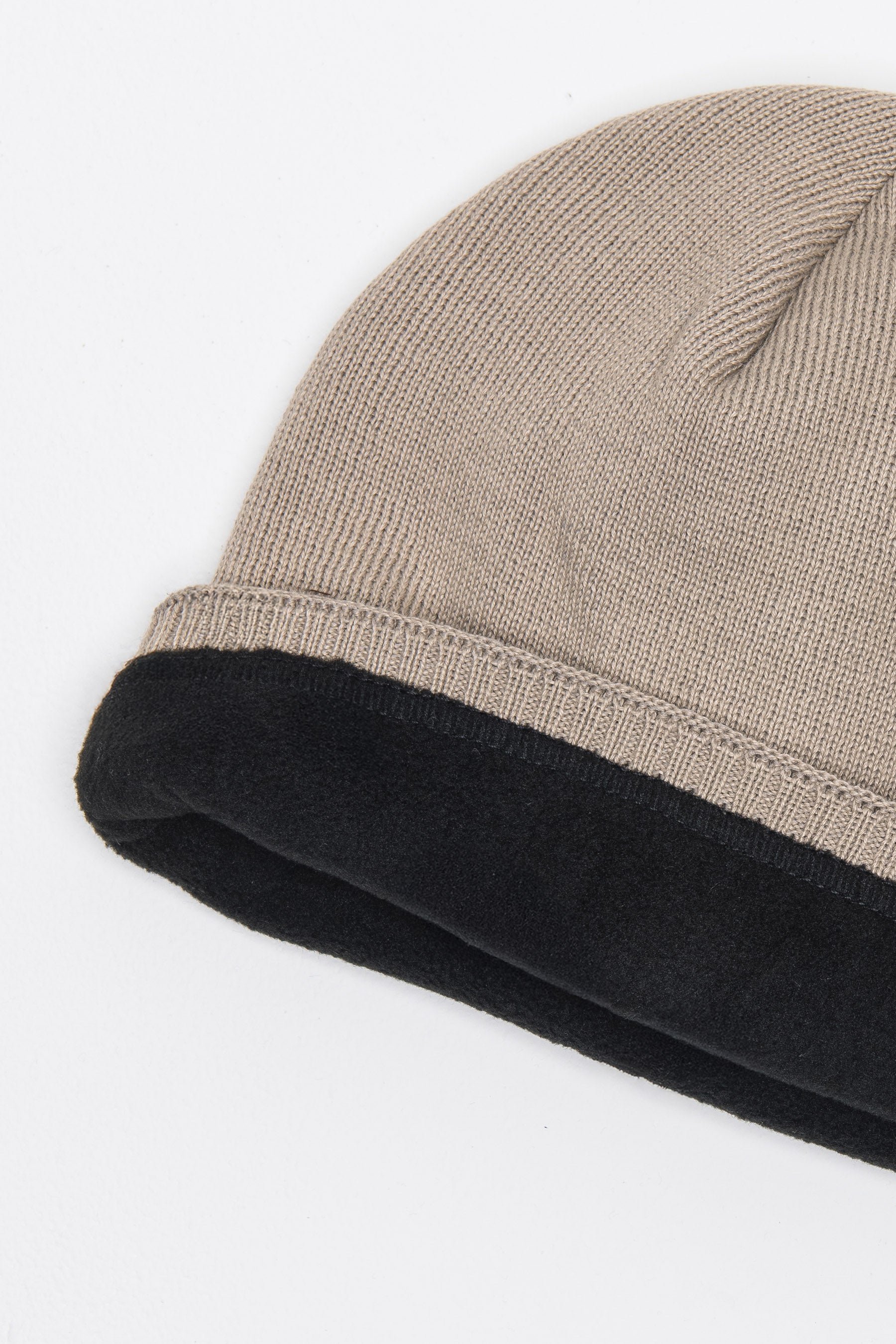 כובע חורף אייקון בז'