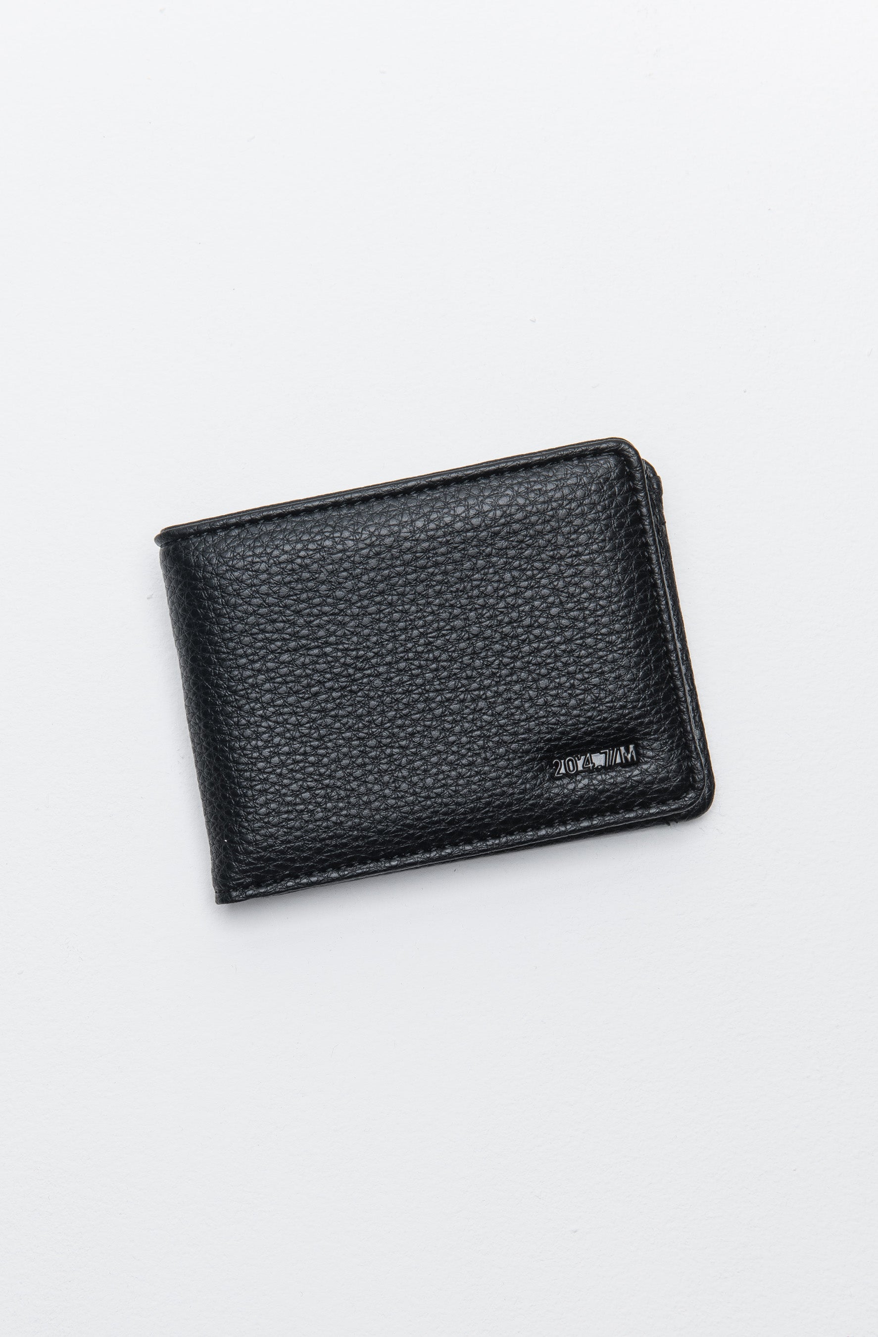 ארנק דמוי עור עם טקסטורה