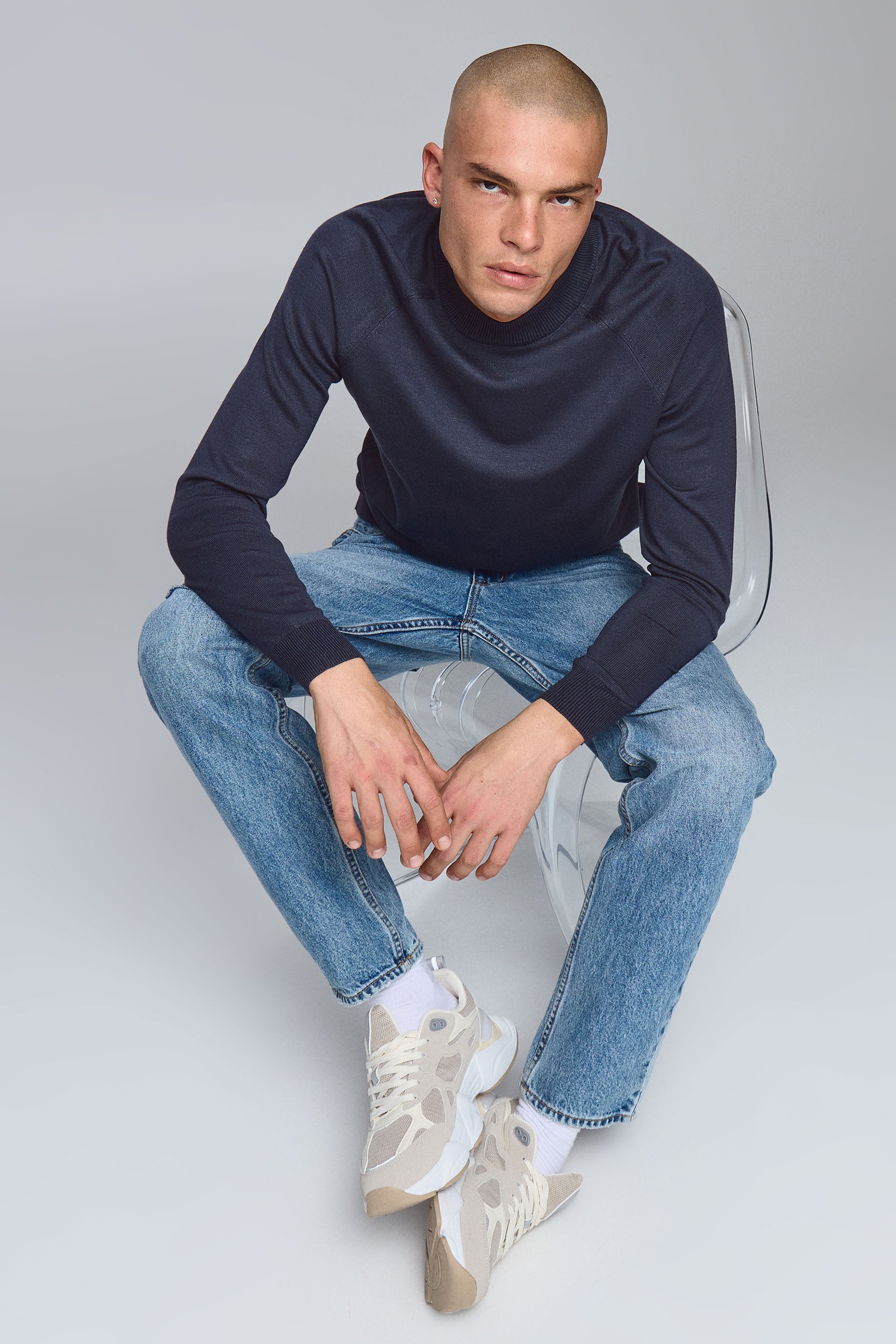 סריג צווארון גבוה