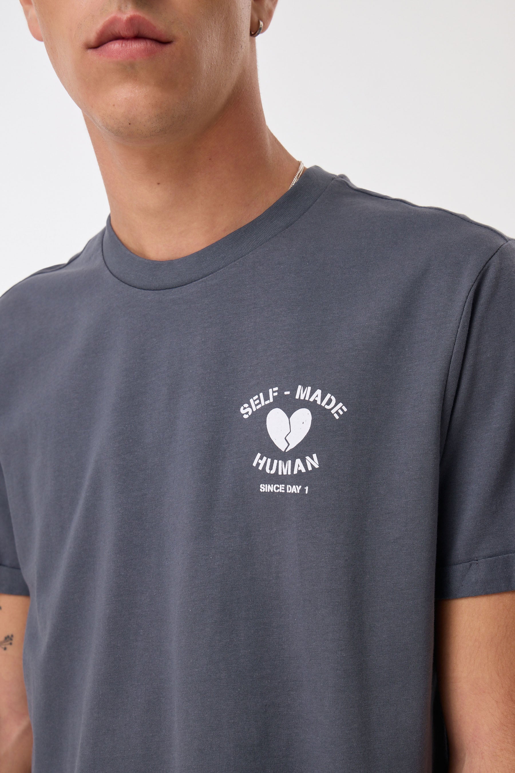 טישירט ברנדון הארט