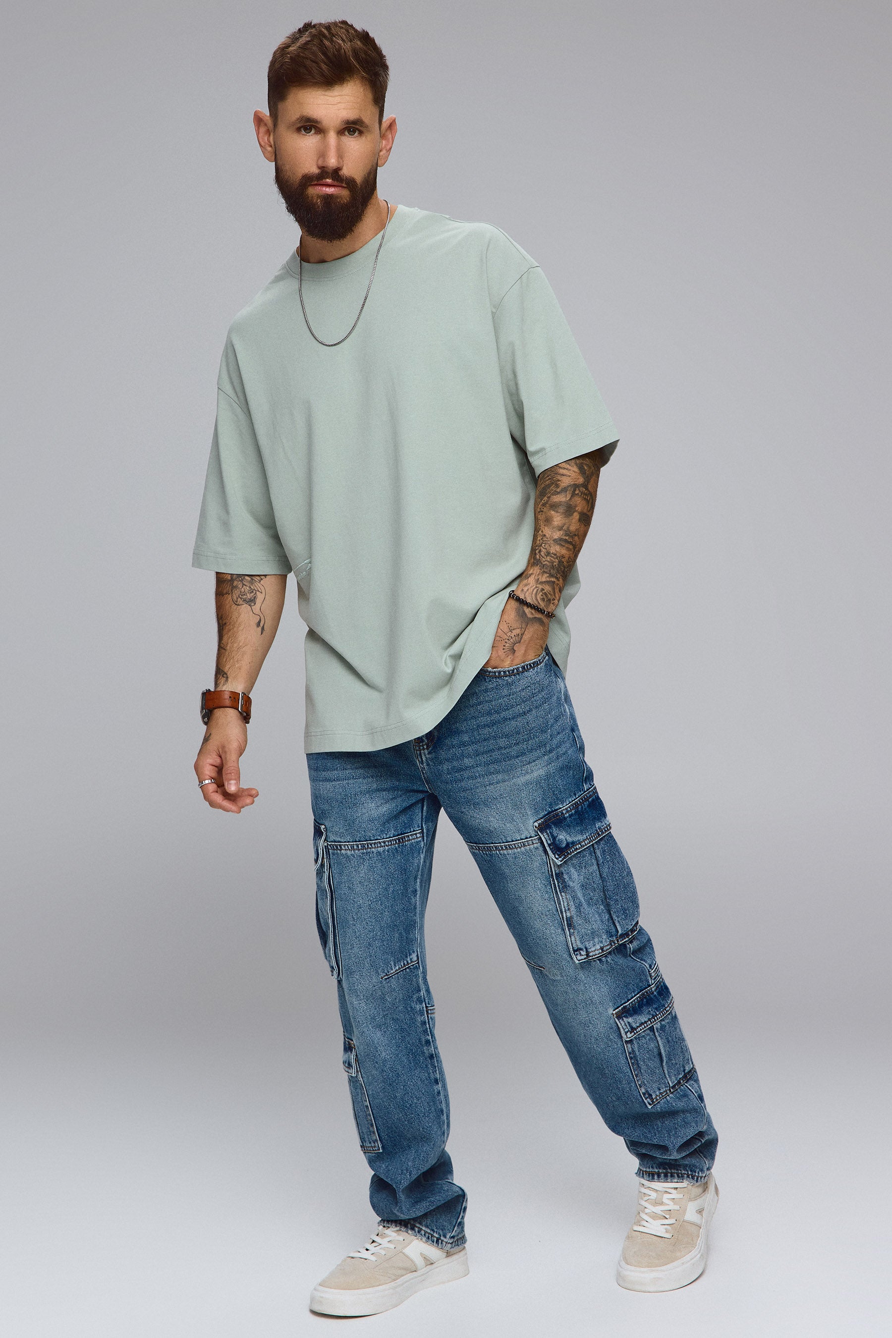 טי לייקרה בייסיק