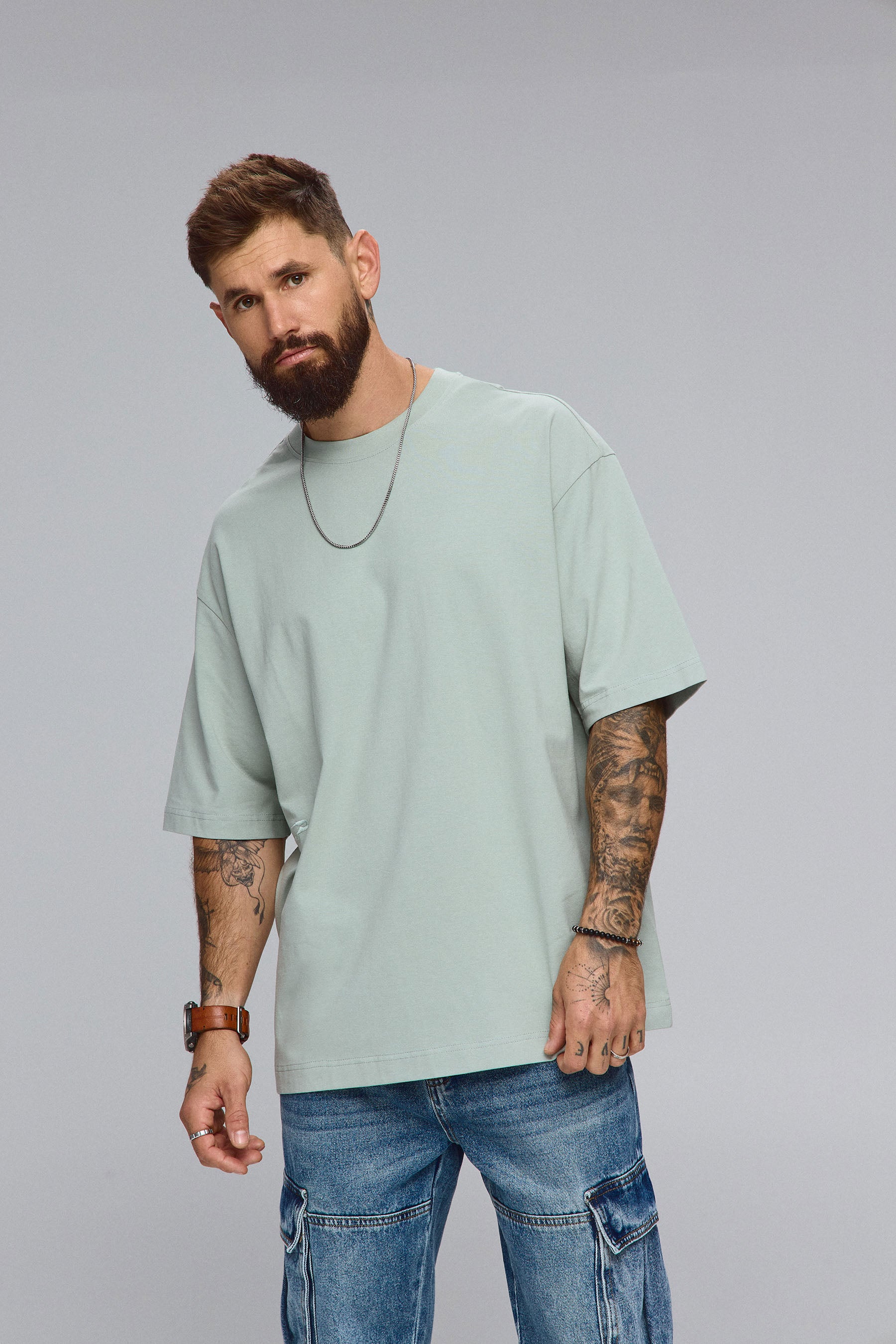 טי לייקרה בייסיק