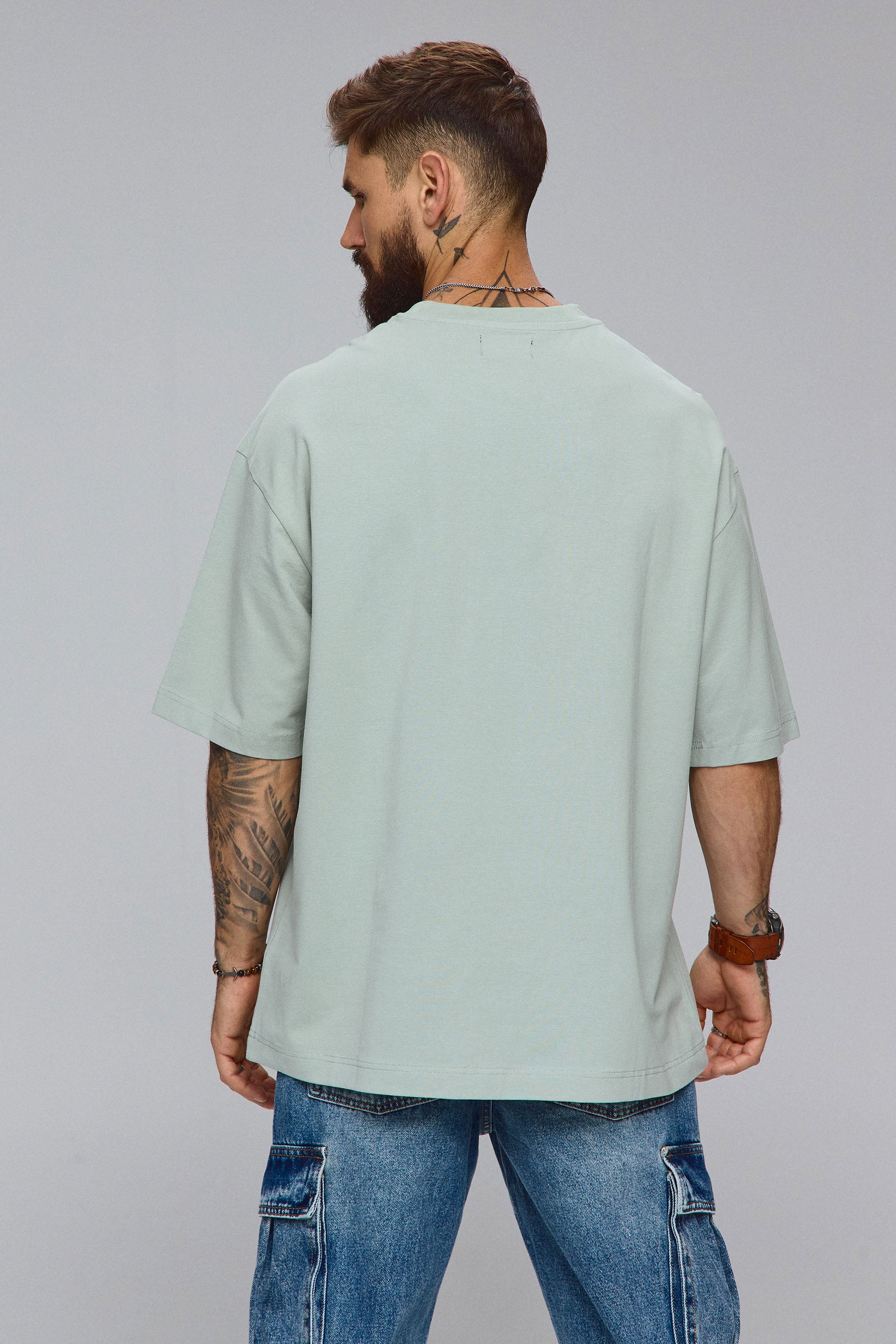 טי לייקרה בייסיק