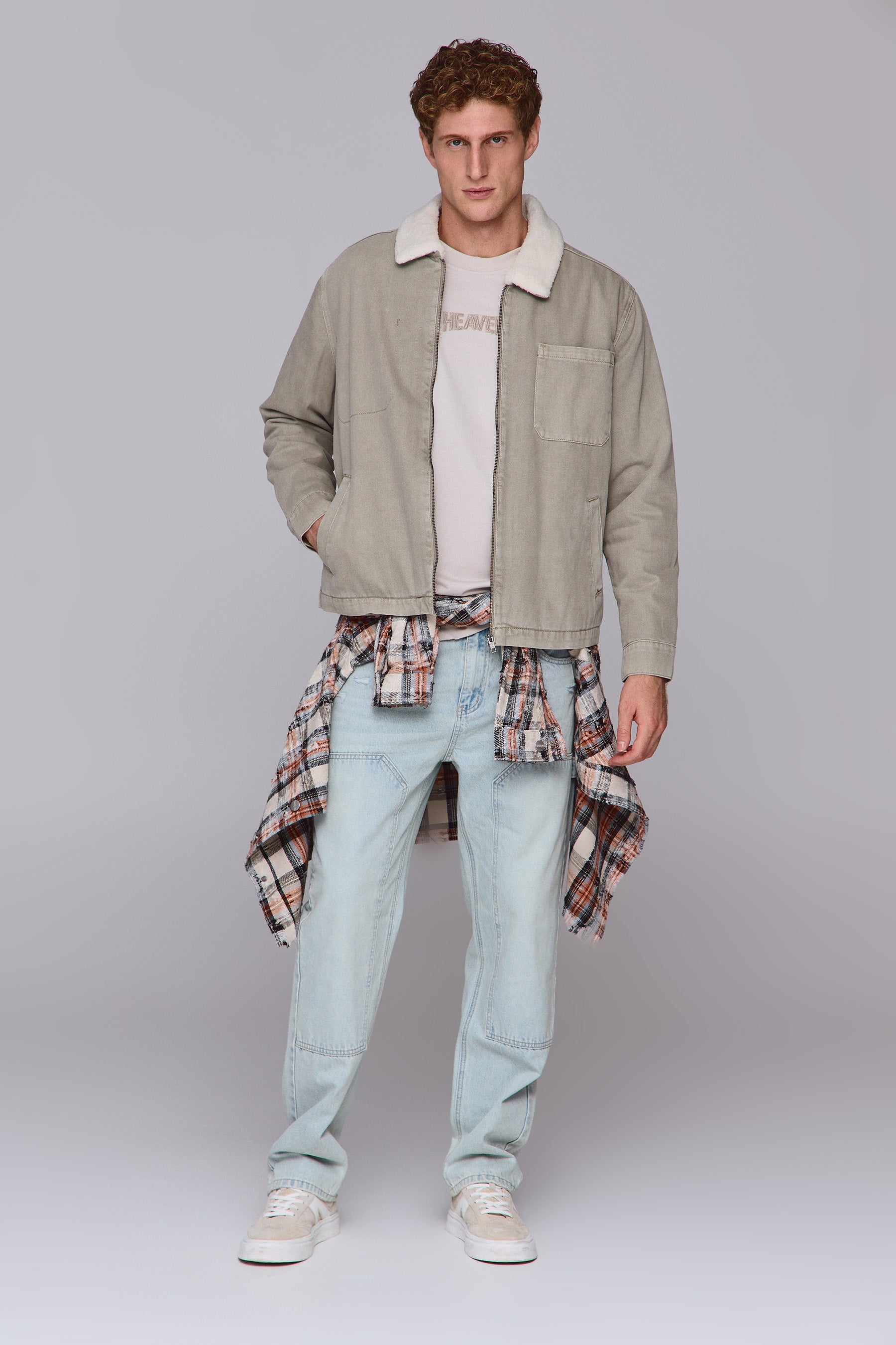 ג'ינס צ'ינו קרפנטר פאץ'