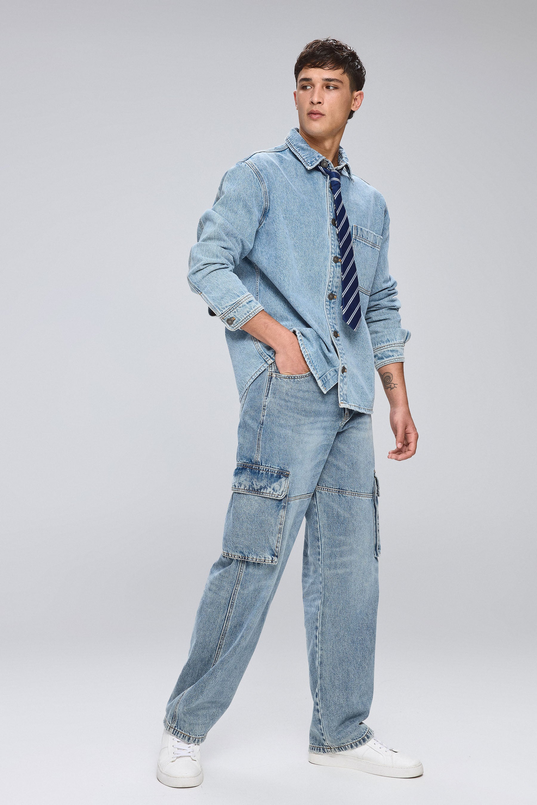 ג'ינס קרגו באגי