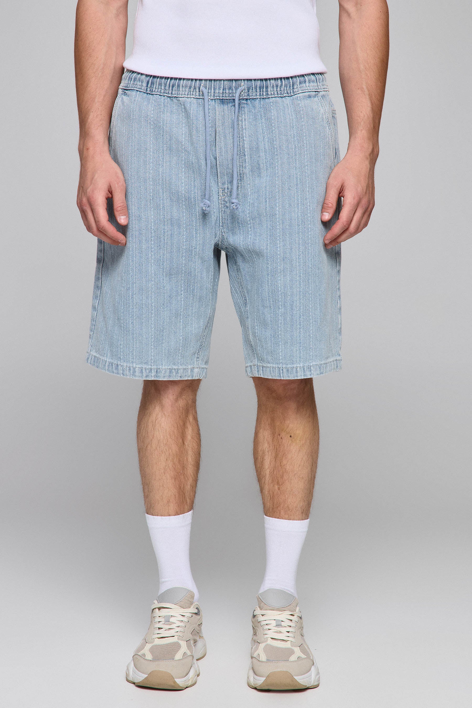 ברמודת ג'ינס סט ז'אקרד