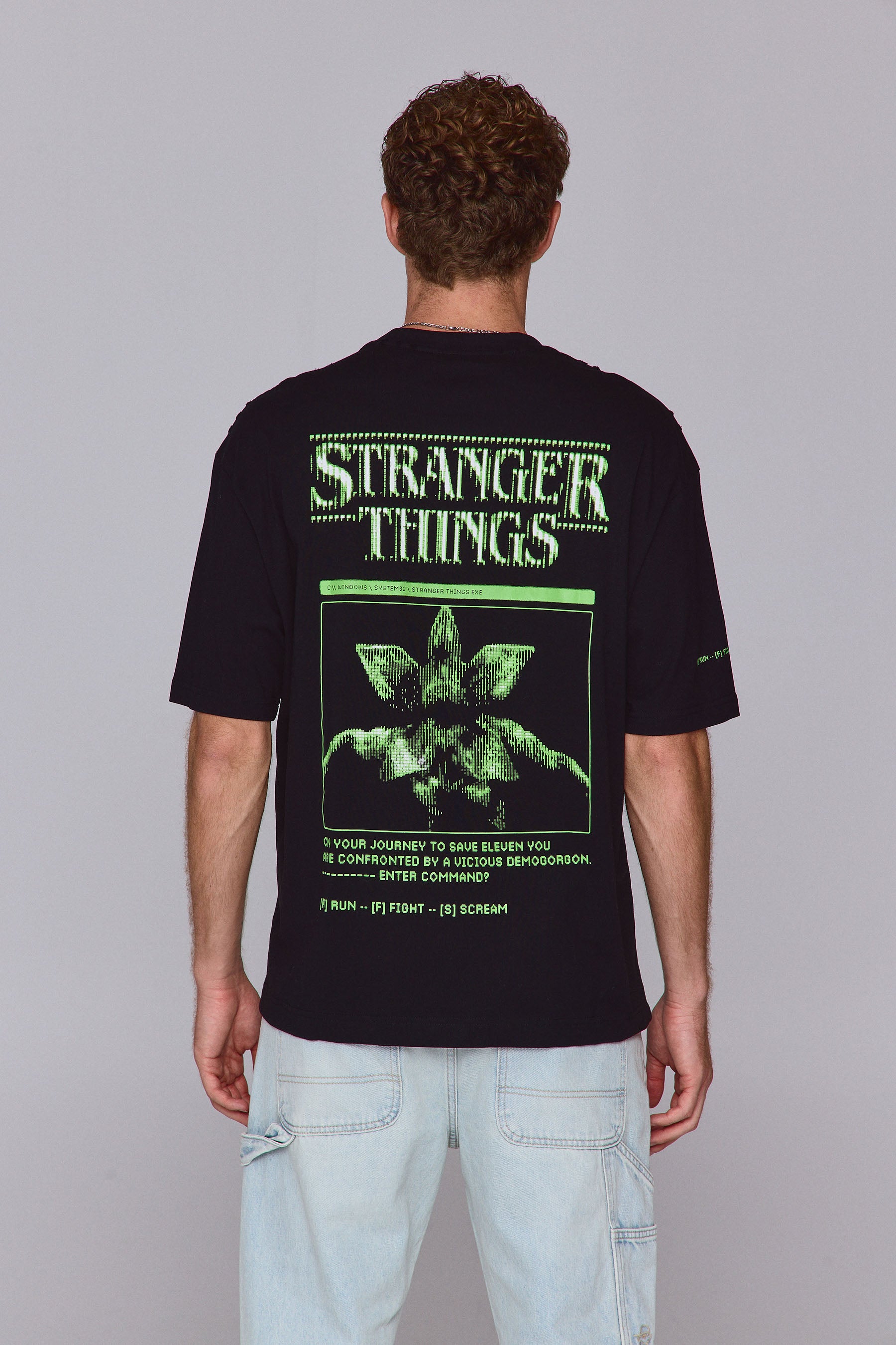 טי סטריינג'ר ת'ינגס גרין