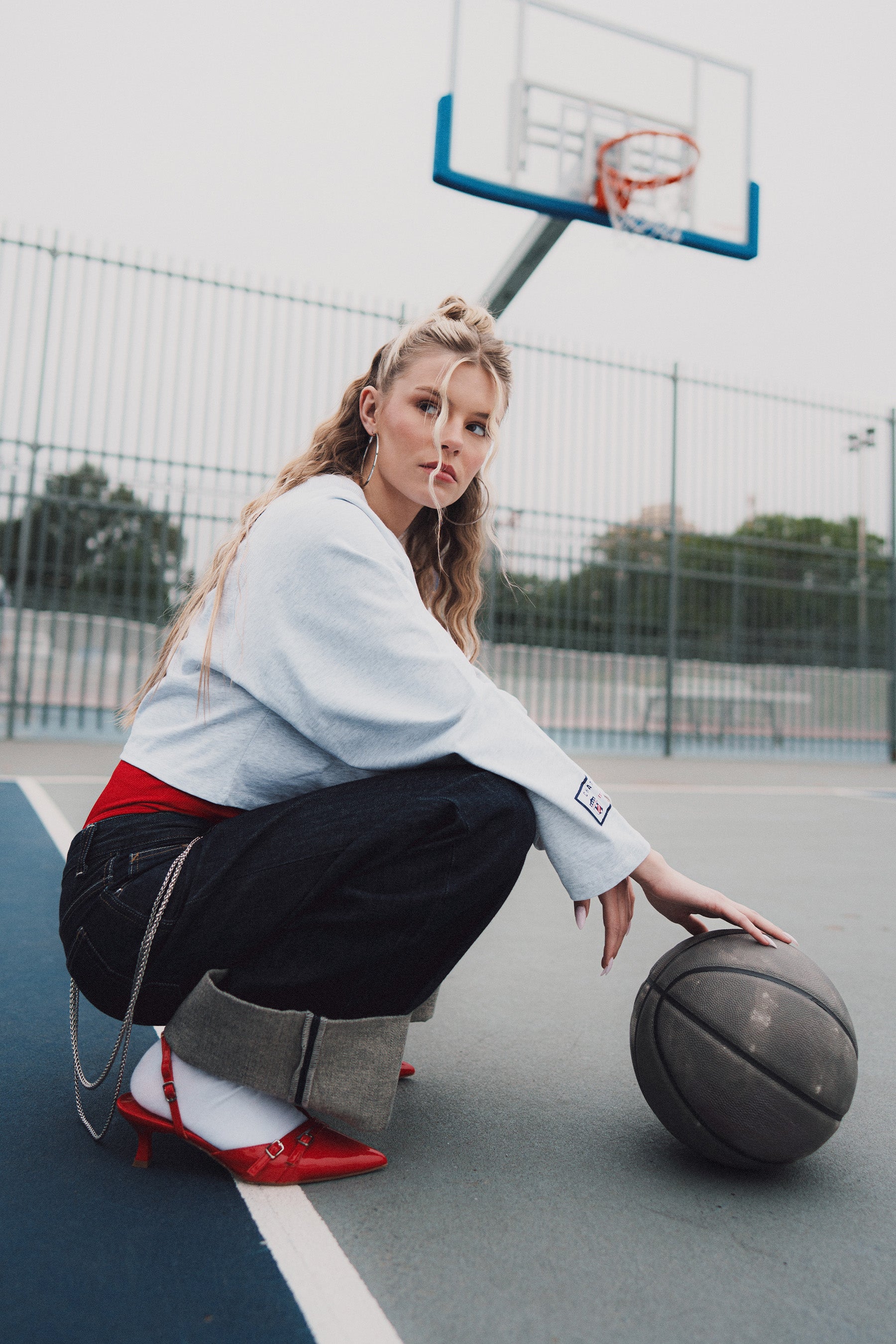 ג'ינס טום ישר