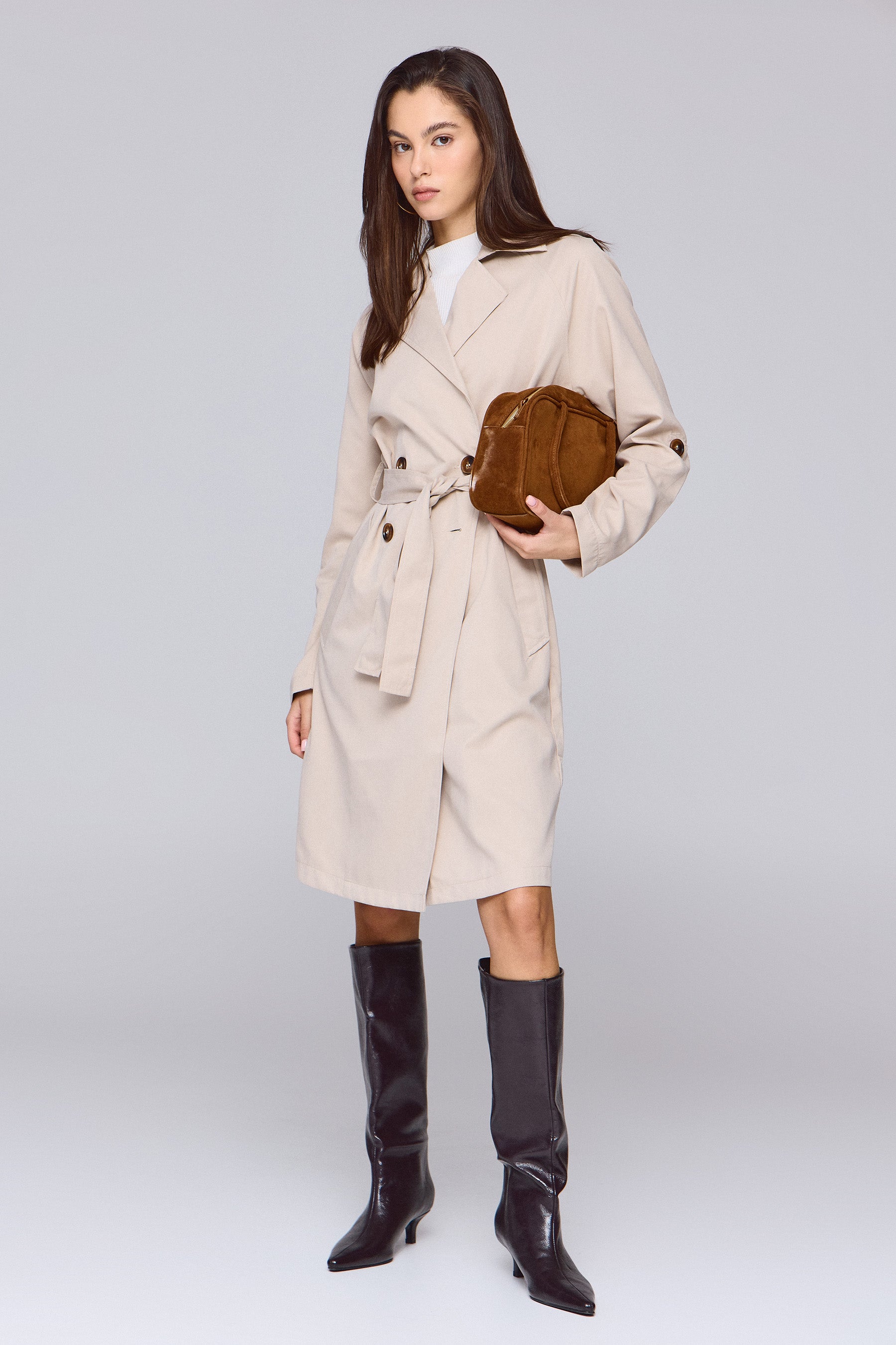 מעיל טרנץ' הולמס