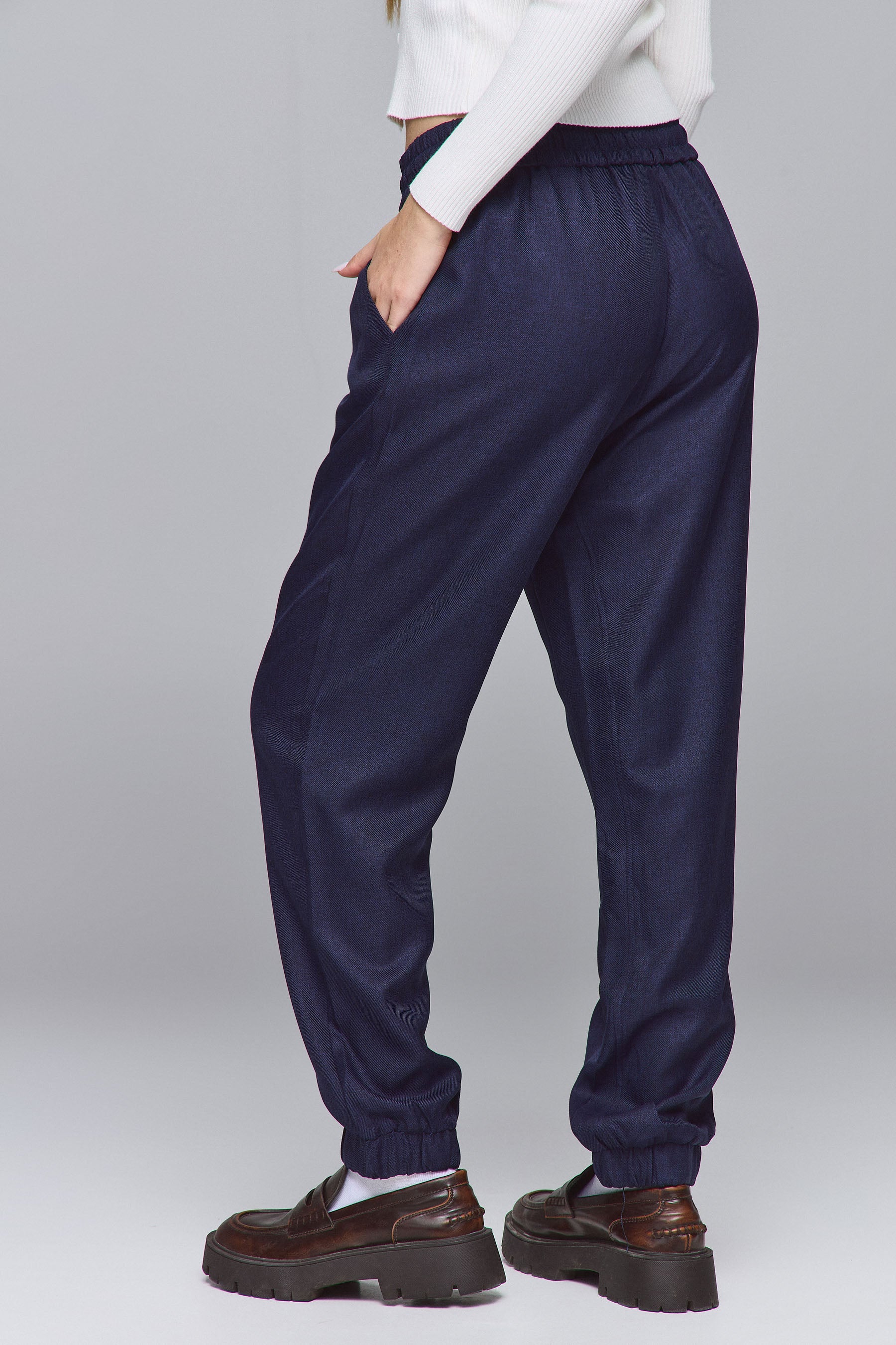 מכנס דורה גומי