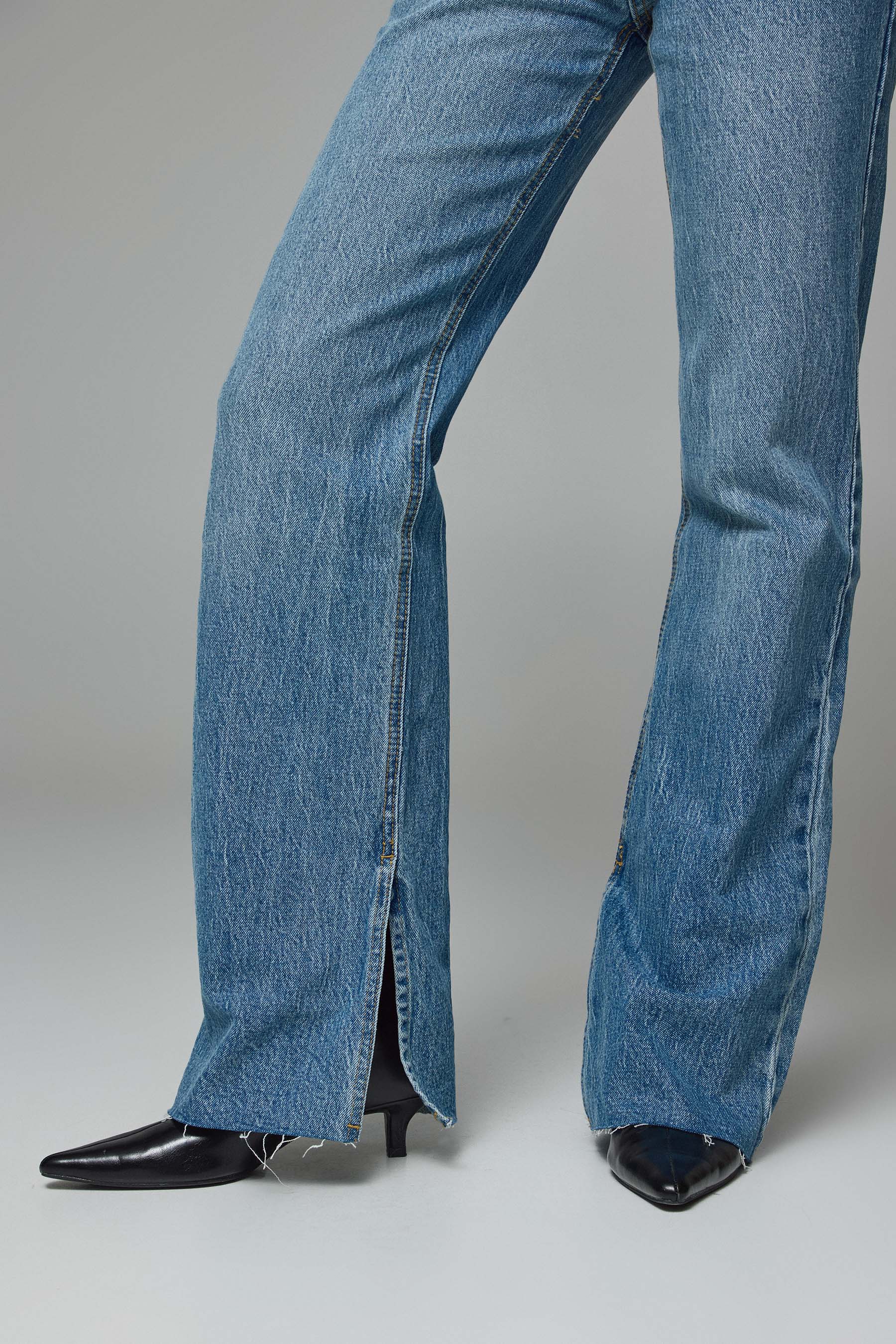 ג'ינס בוטקאט אליס